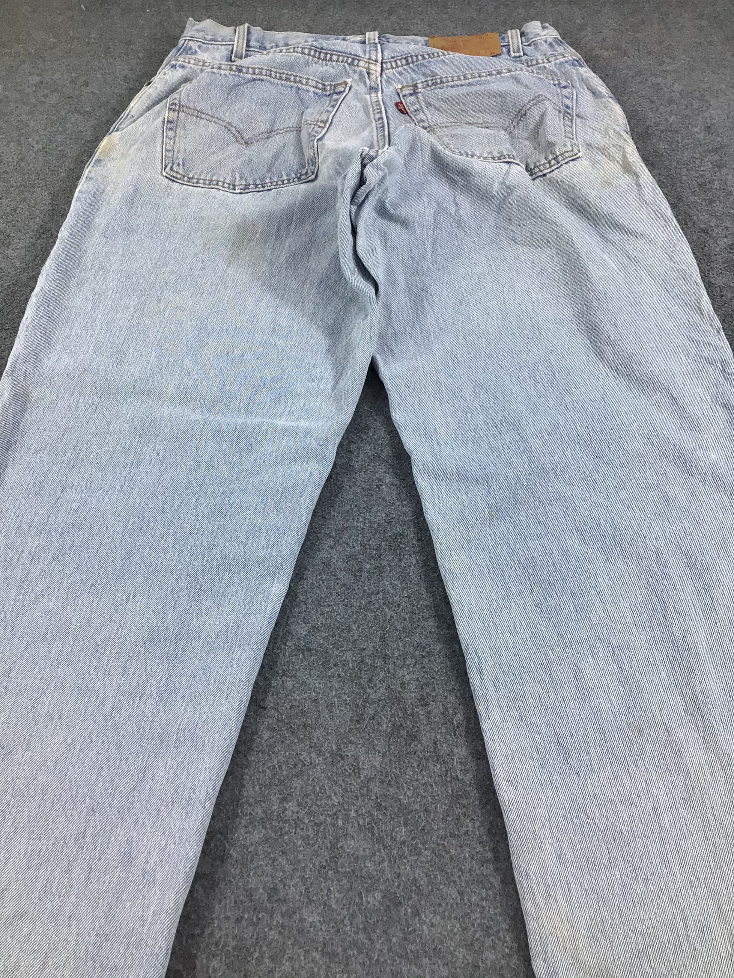 Levi's Vintage Levis 560 Jeans Light Wash Distress KJ267 Size US 34 / EU 50 - 4 Thumbnail