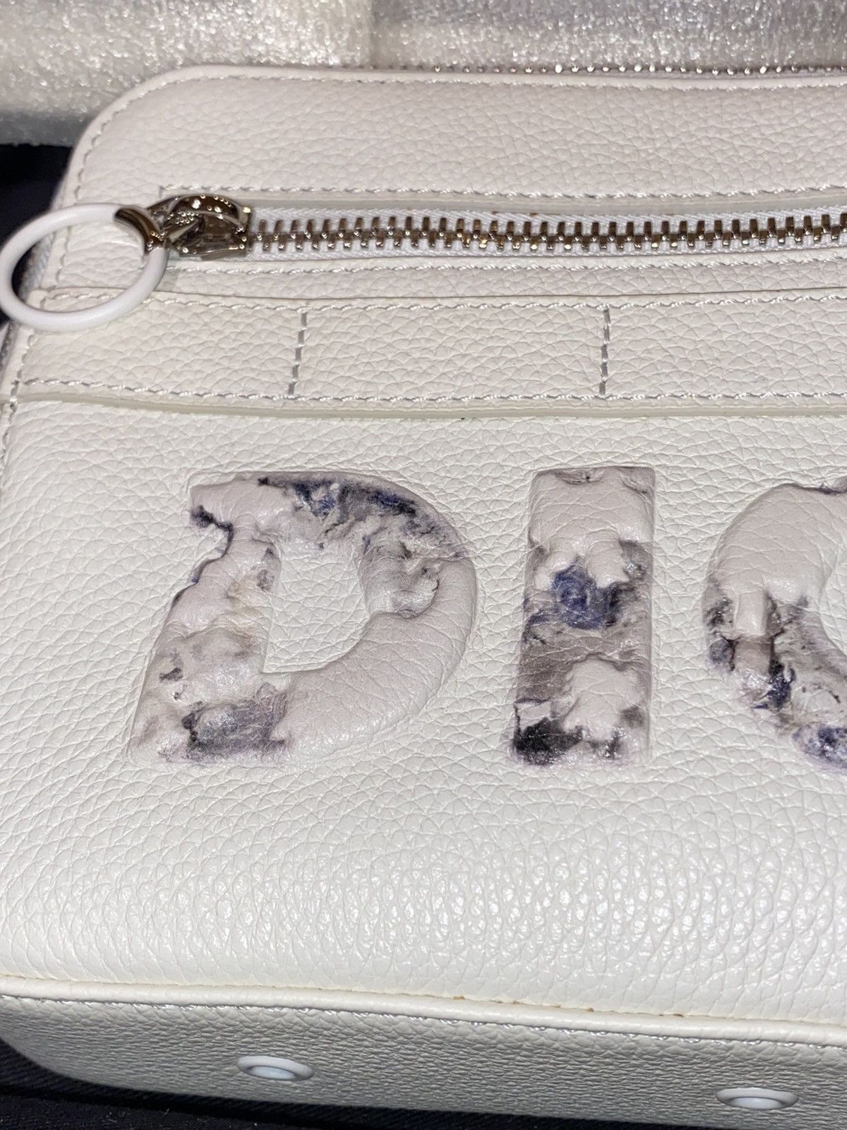 Daniel Arsham × Dior Dior x Daniel Arsham Saddle Pouch Calfskin Size ONE SIZE - 4 Thumbnail