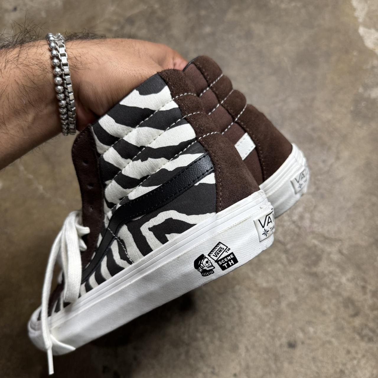 Taka Hayashi × Vans Taka Hayashi Vans Skate High Zebra Sneaker Size US 9 / EU 42 - 6 Thumbnail