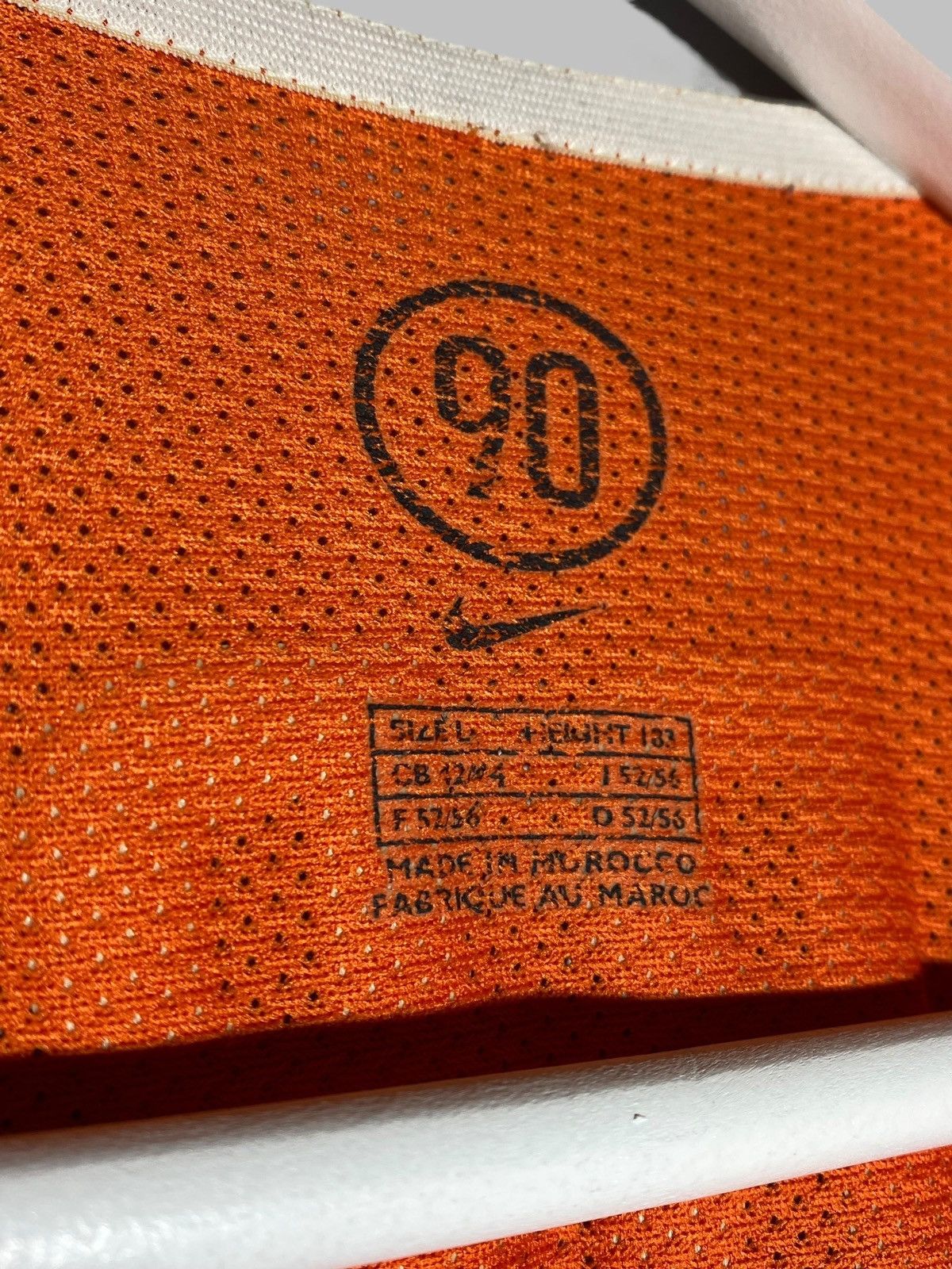 Nike × Vintage #19 Robben Netherlands 2006 Home Football Shirt Size US L / EU 52-54 / 3 - 14 Thumbnail