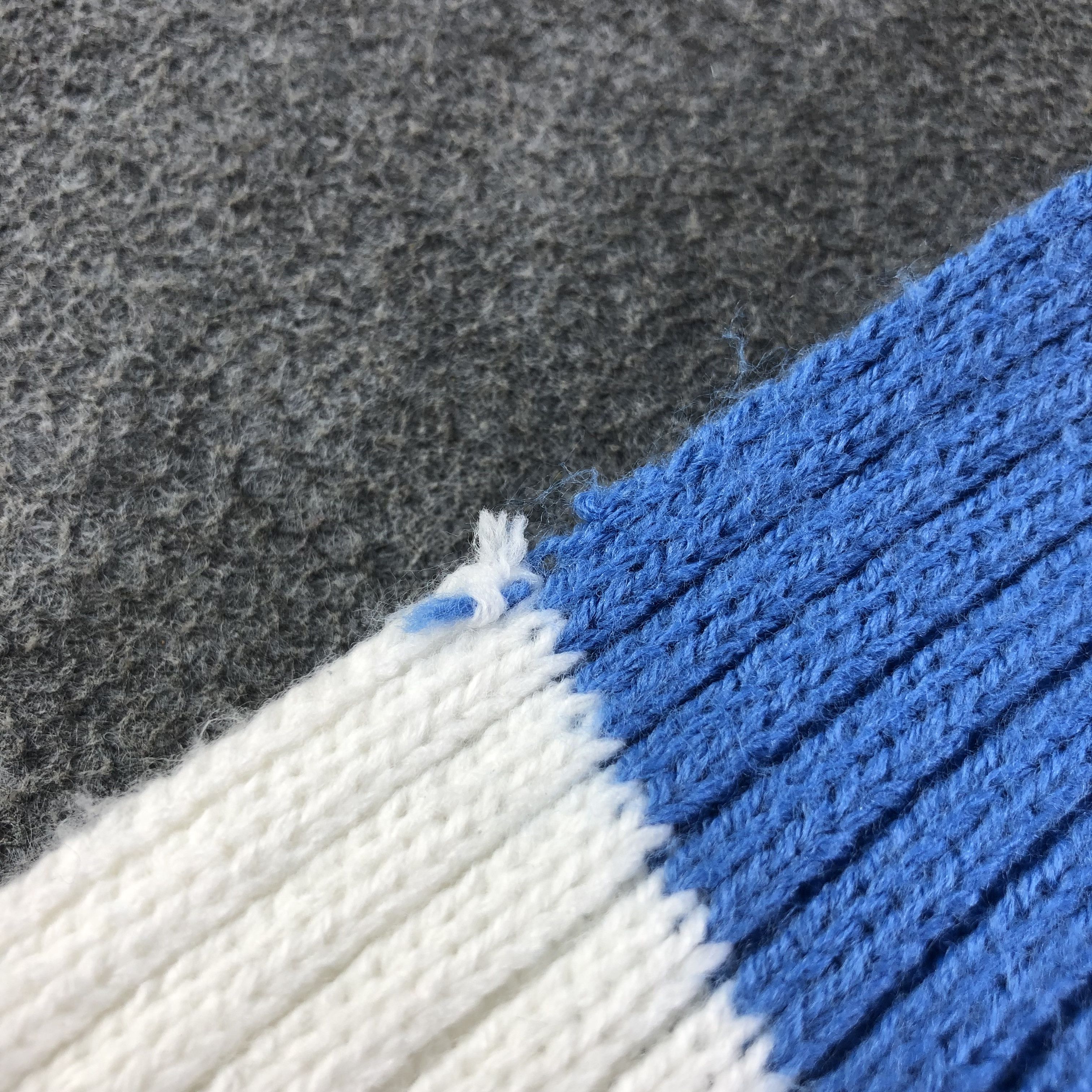 Playboy Playboy Wool Scarf Muffler V1127 Size ONE SIZE - 5 Thumbnail