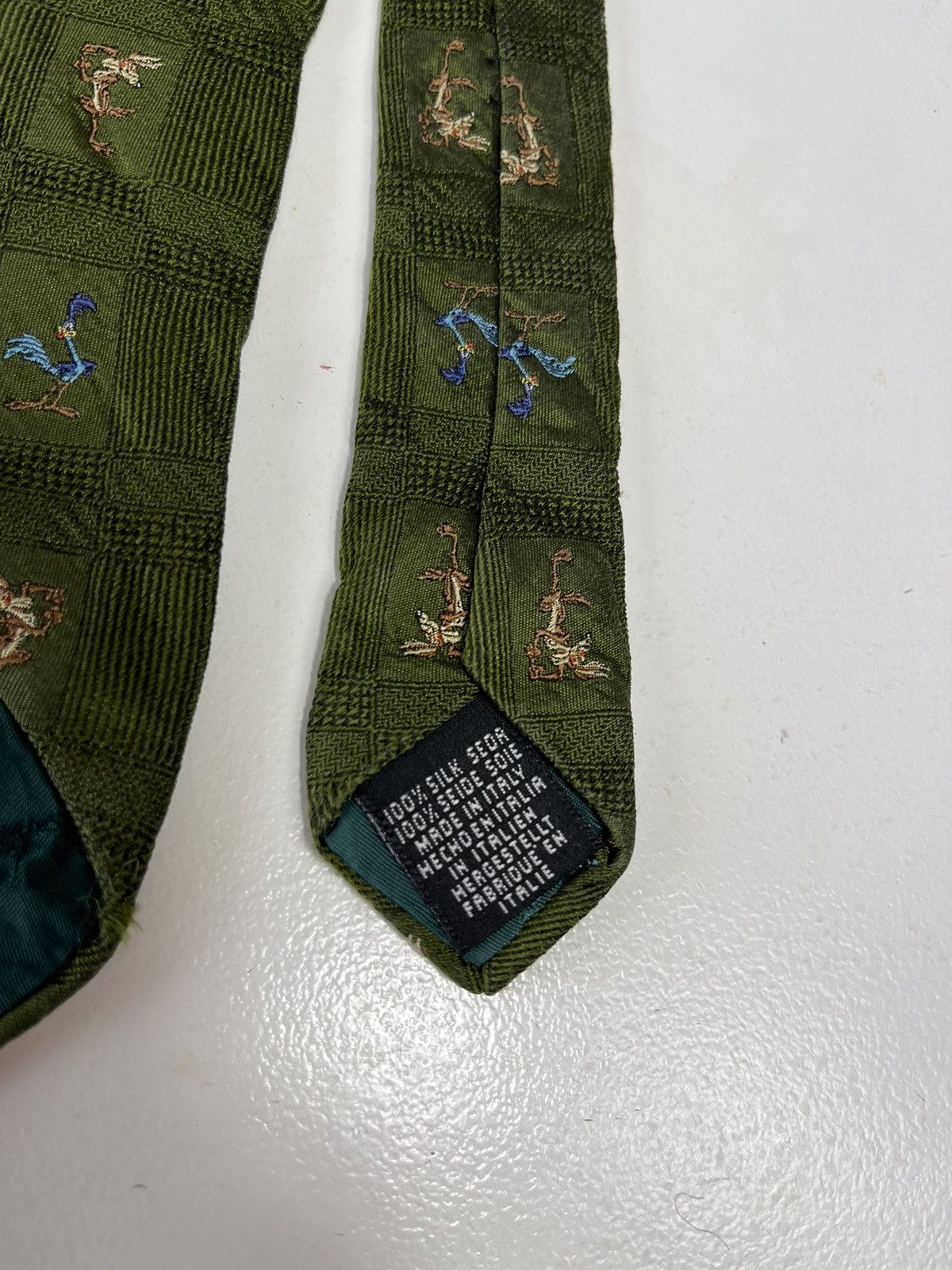 Vintage Looney Tunes Vintage Silk Tie Made in Italy Size ONE SIZE - 4 Thumbnail