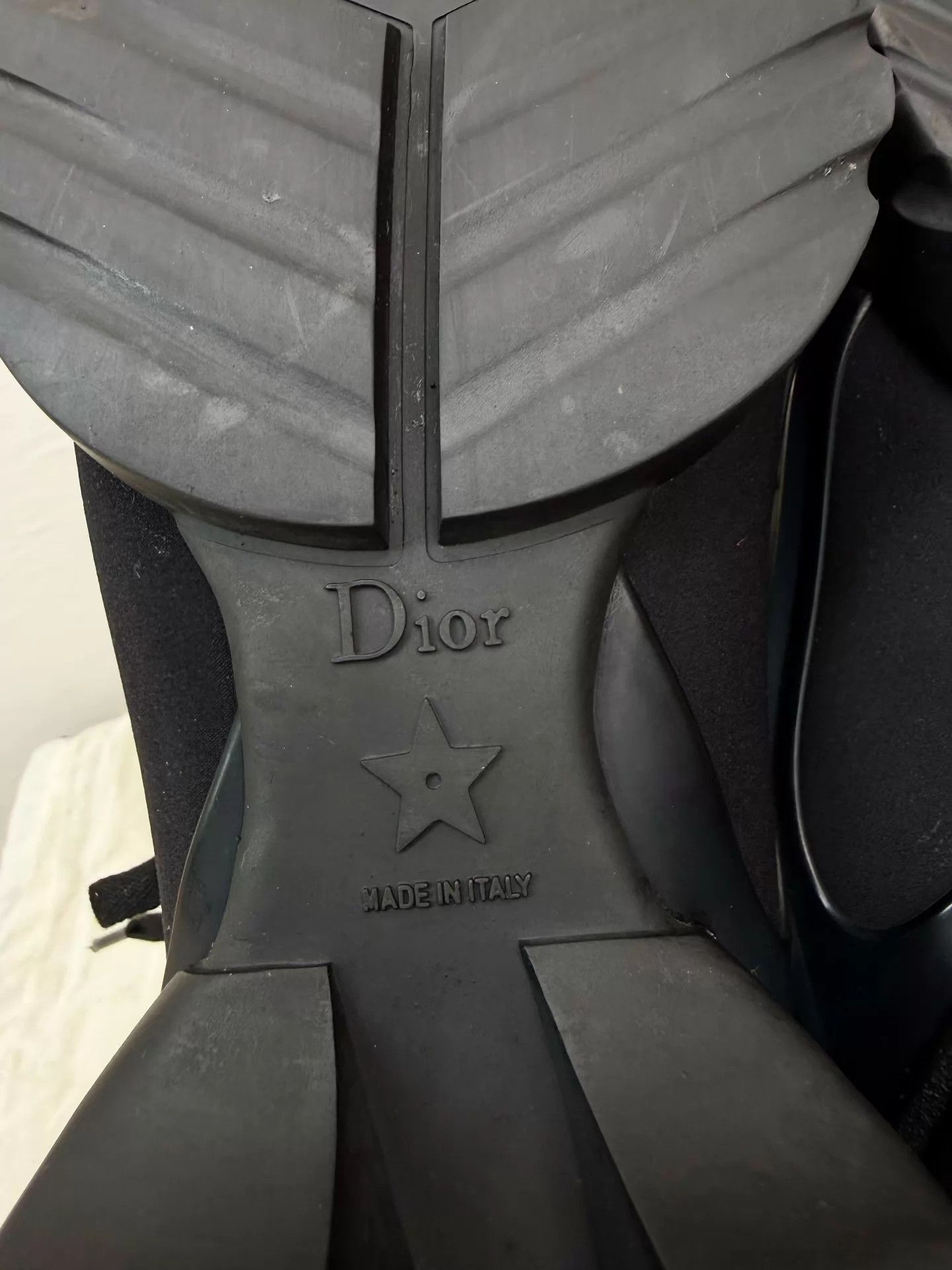 Dior Dior Dad Shoe EU38 2-3 Wears Cleaned Size US 7.5 / IT 37.5 - 8 Thumbnail