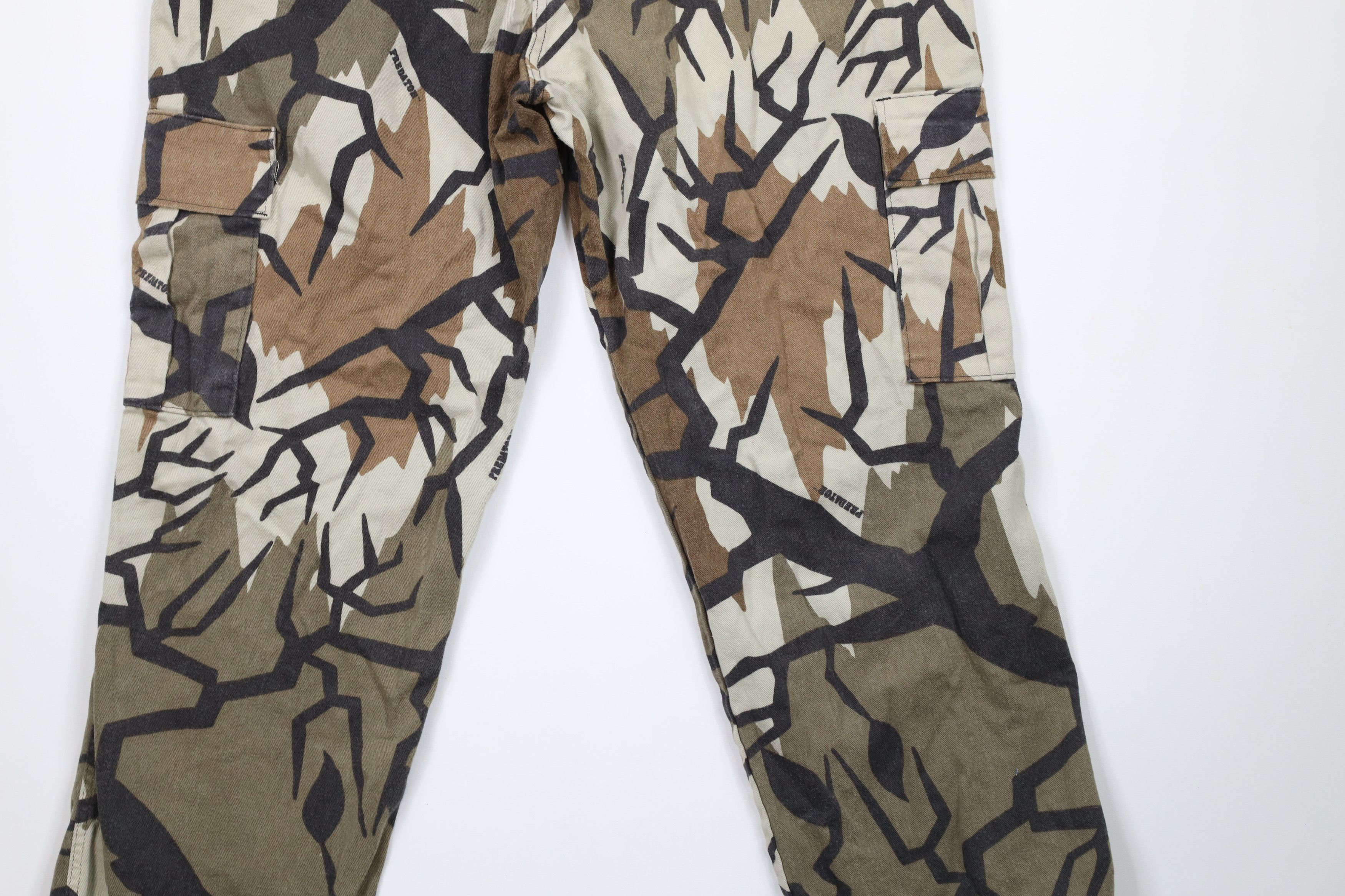 Vintage Vintage 90s Streetwear Camouflage Wide Leg Cargo Pants USA Size US 40 / EU 56 - 13 Thumbnail