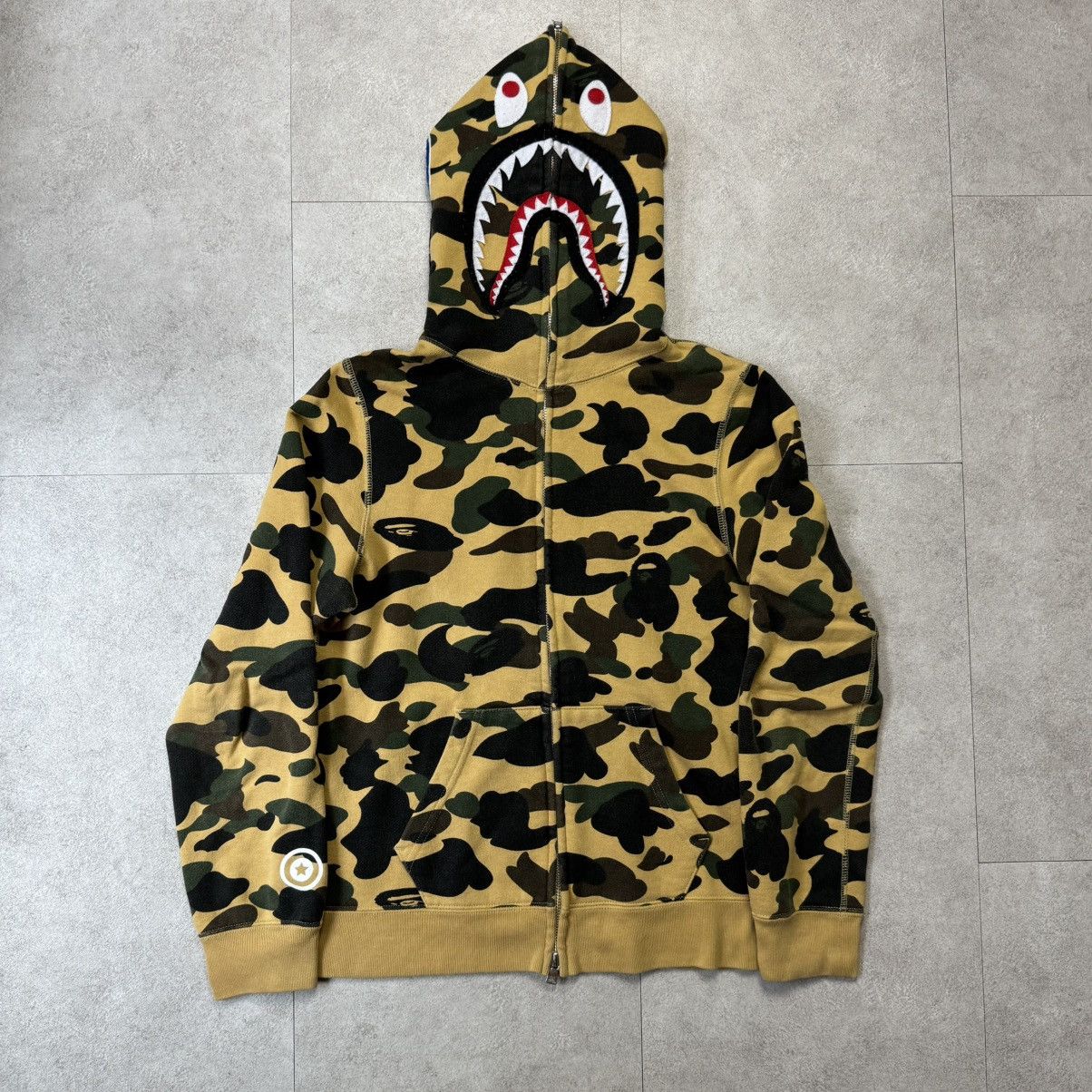 Bape New Bape 1st Camo WGM Full Zip Shark Hoodie Size XS / US 0-2 / IT 36-38 - 1 Thumbnail