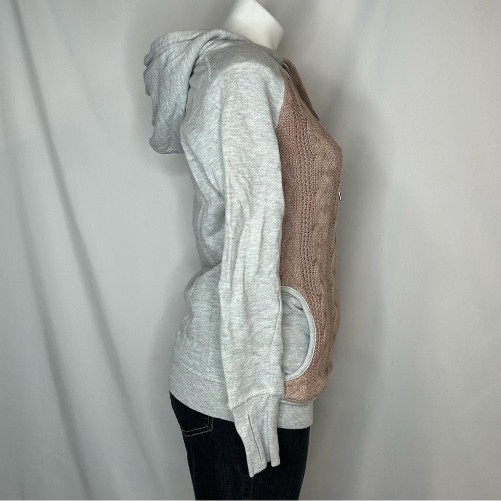 Acne Studios Studio Energy Zone Gray Hoodie w/ Pink Cable-knit Front, Med Size M / US 6-8 / IT 42-44 - 4 Thumbnail