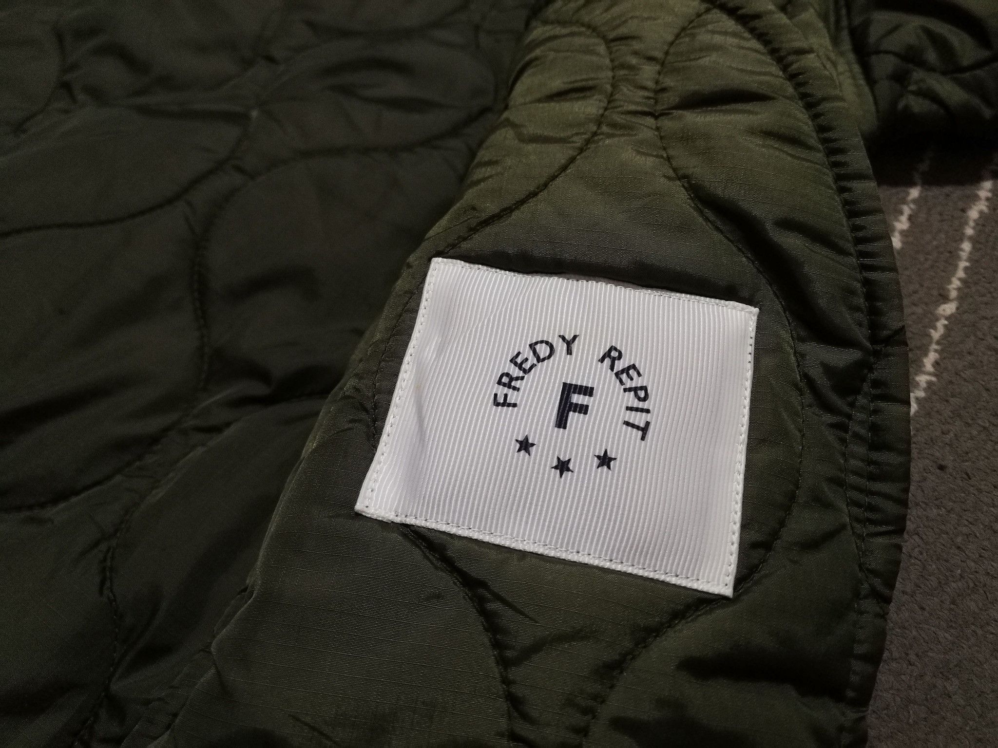 Designer FREDY REPIT green army unisex jacket S 2016 Size US S / EU 44-46 / 1 - 7 Thumbnail