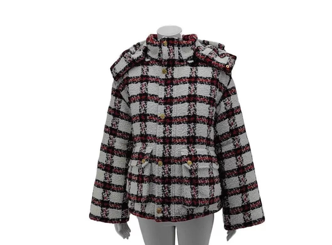 Gucci Gucci GG Tartan Tweed Puffer Jacket 42 Size M / US 6-8 / IT 42-44 - 1 Thumbnail