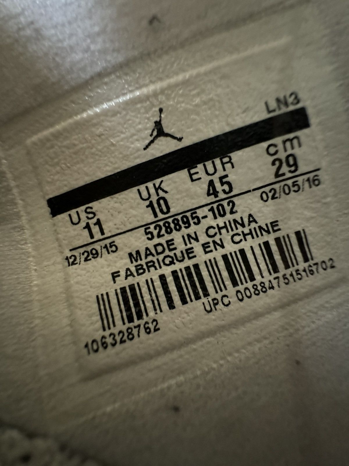 Jordan Brand Air Jordan 11 Retro Low 'Cherry' 2016 Size US 11 / EU 44 - 9 Thumbnail