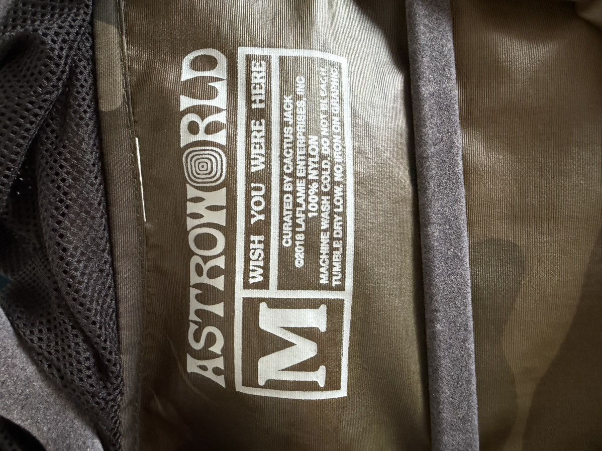 Travis Scott Astroworld Anorak Jacket Size US M / EU 48-50 / 2 - 5 Thumbnail