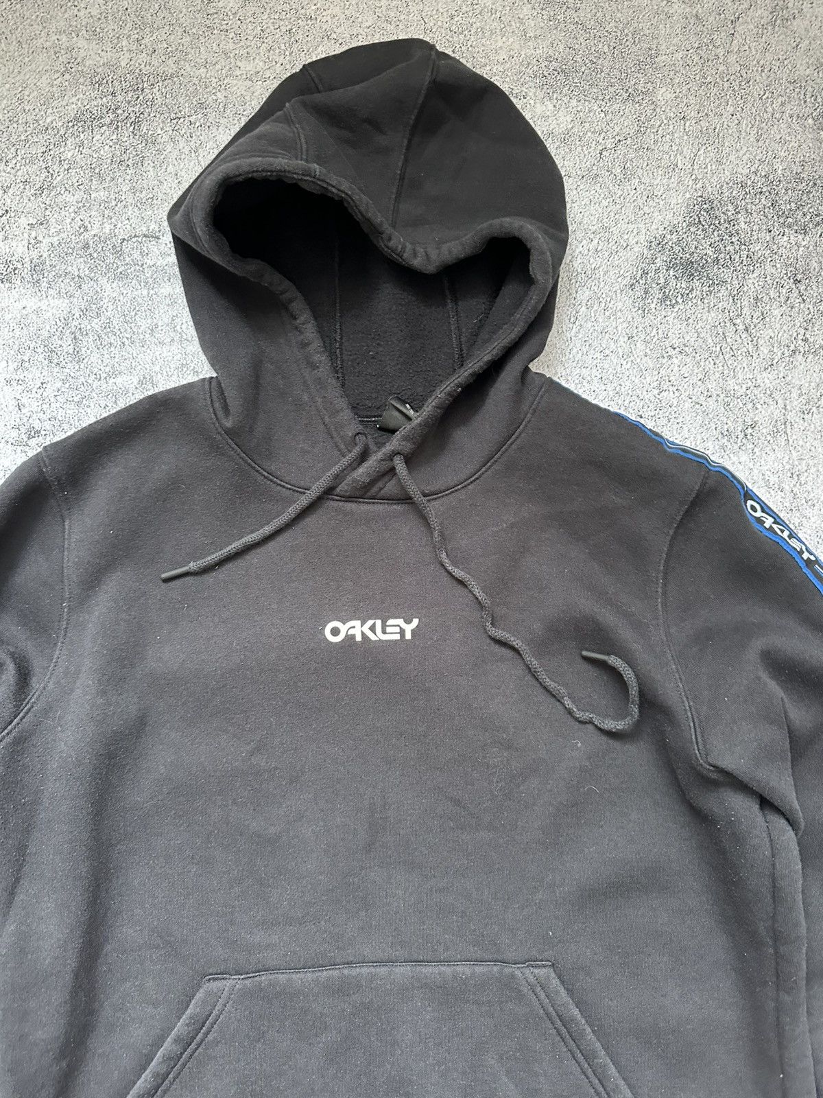 Oakley Men's Oakley Lampas Hoodie Black Centre Logo Size US M / EU 48-50 / 2 - 4 Thumbnail