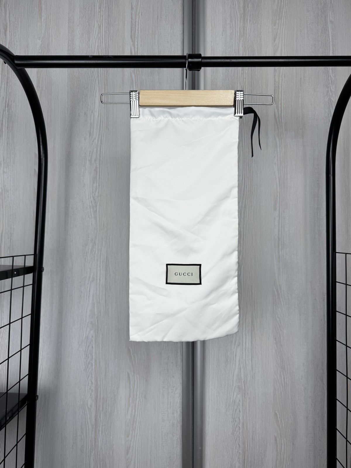 Gucci Gucci Authentic Dust Bag White Size ONE SIZE - 1 Thumbnail