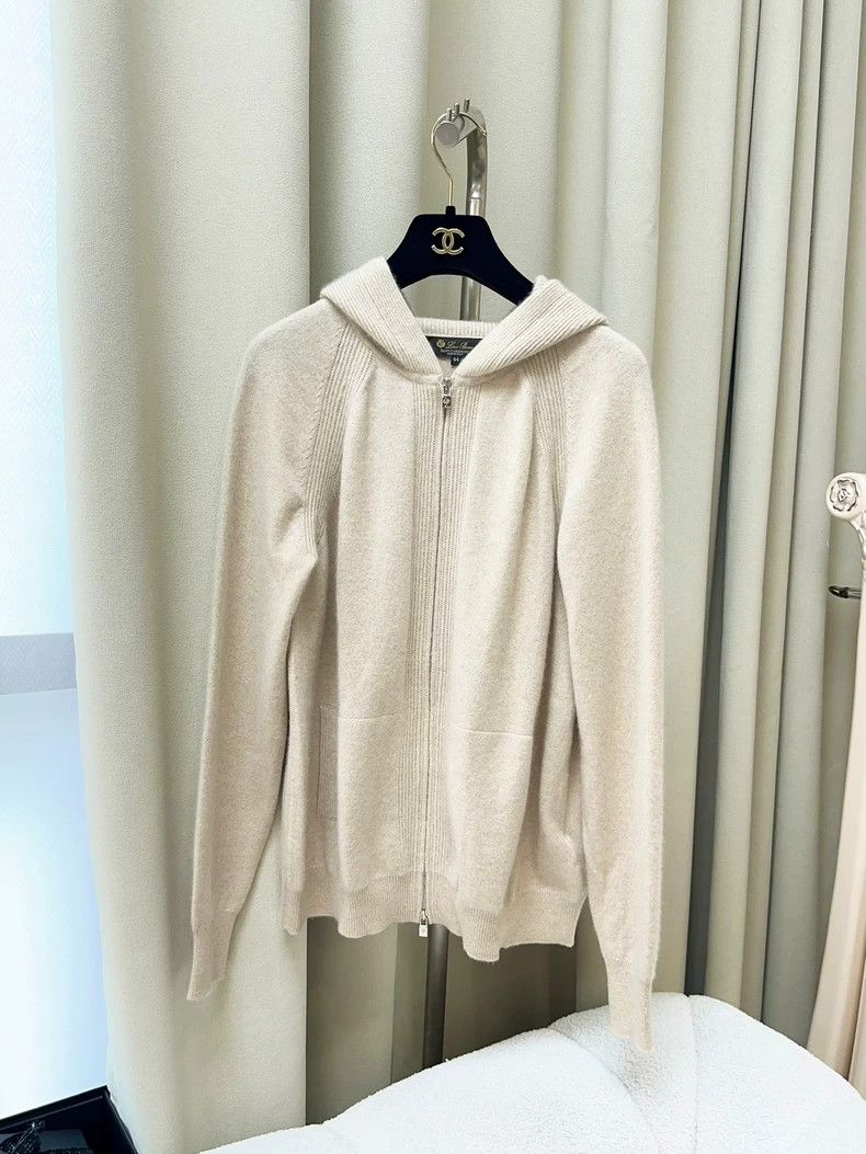 Loro Piana LORO PIANA Cashmere baby classic open knit sweater Size M / US 6-8 / IT 42-44 - 1 Thumbnail