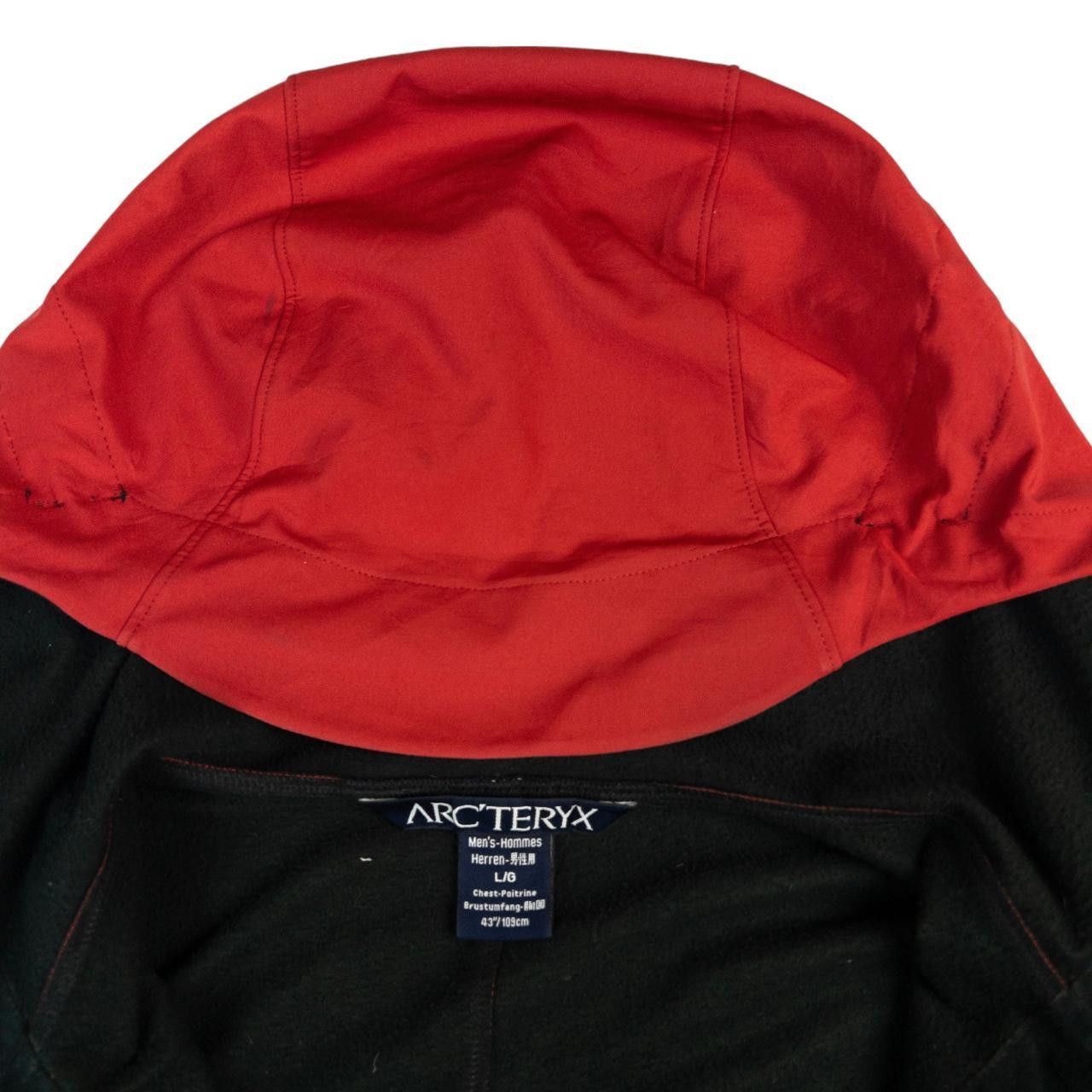 Arc'teryx Vintage Arcteryx Zip Up Waterproof Jacket Size L Size US L / EU 52-54 / 3 - 4 Thumbnail