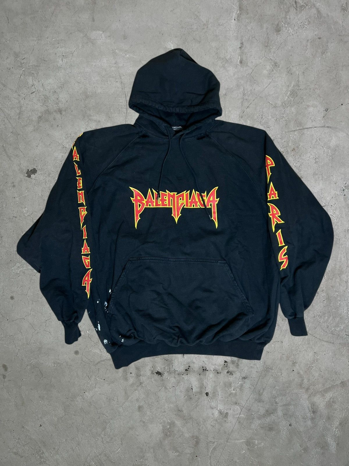 BALENCIAGA SOCCER TOKYO ZIP HOODIE ブラック Balenciaga Doccer Zip Up Tokyo | TikTok