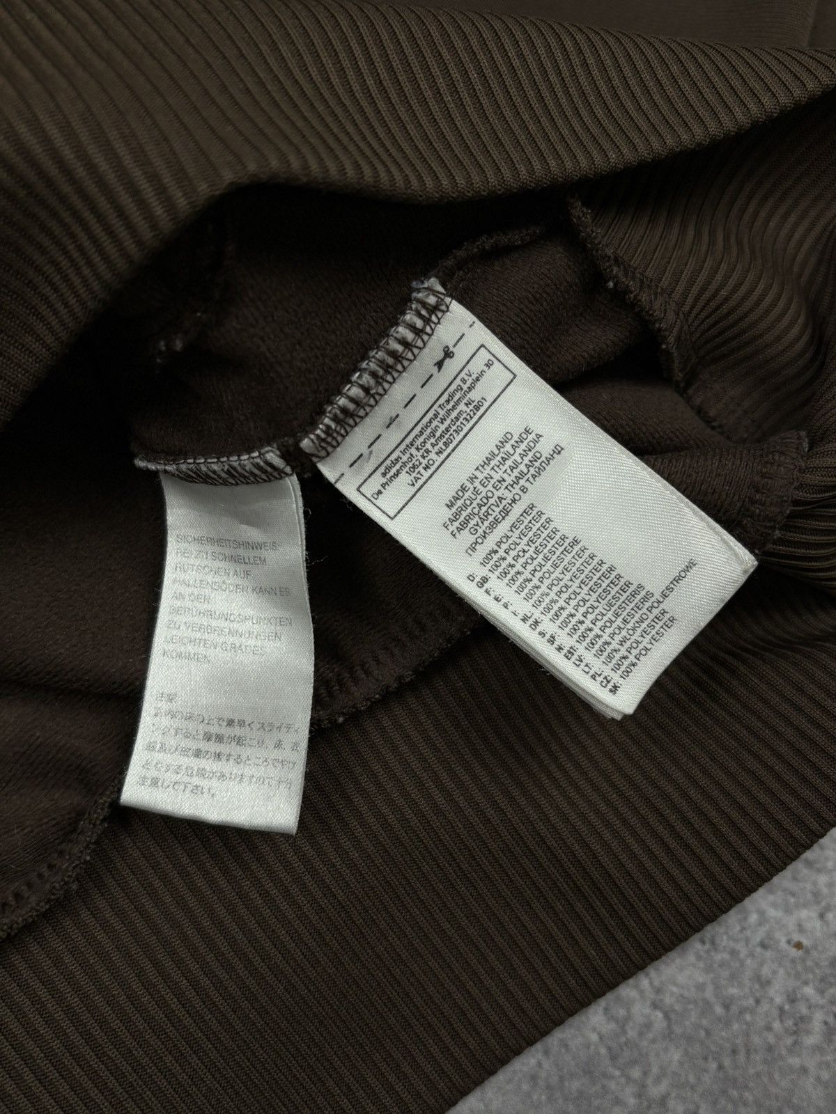 Adidas Vintage Adidas Y2K brown retro sport jacket hoodie Size US M / EU 48-50 / 2 - 8 Thumbnail