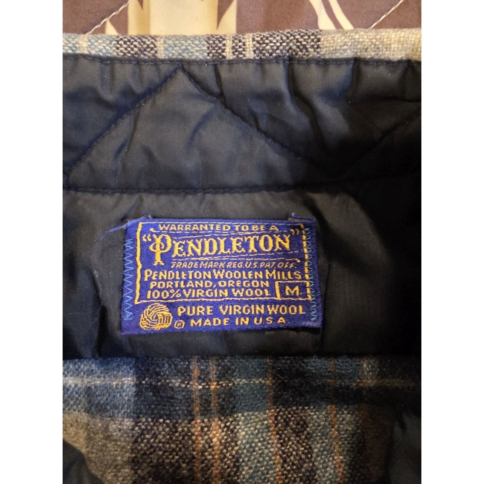 Pendleton VINTAGE Pendleton Button-Up Shirt Mens Medium Wool Flannel Blue Plaid EUC Size US M / EU 48-50 / 2 - 7 Thumbnail