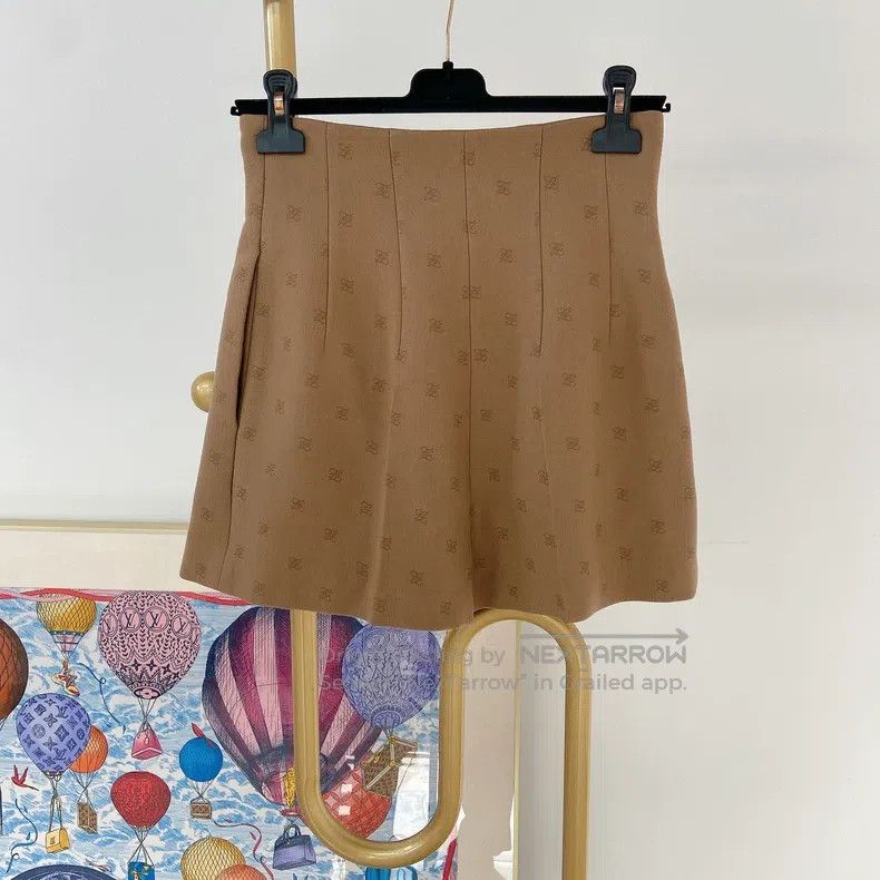 Fendi Fendi Khaki Shorts Size 25" / US 0 / IT 36 - 2 Thumbnail