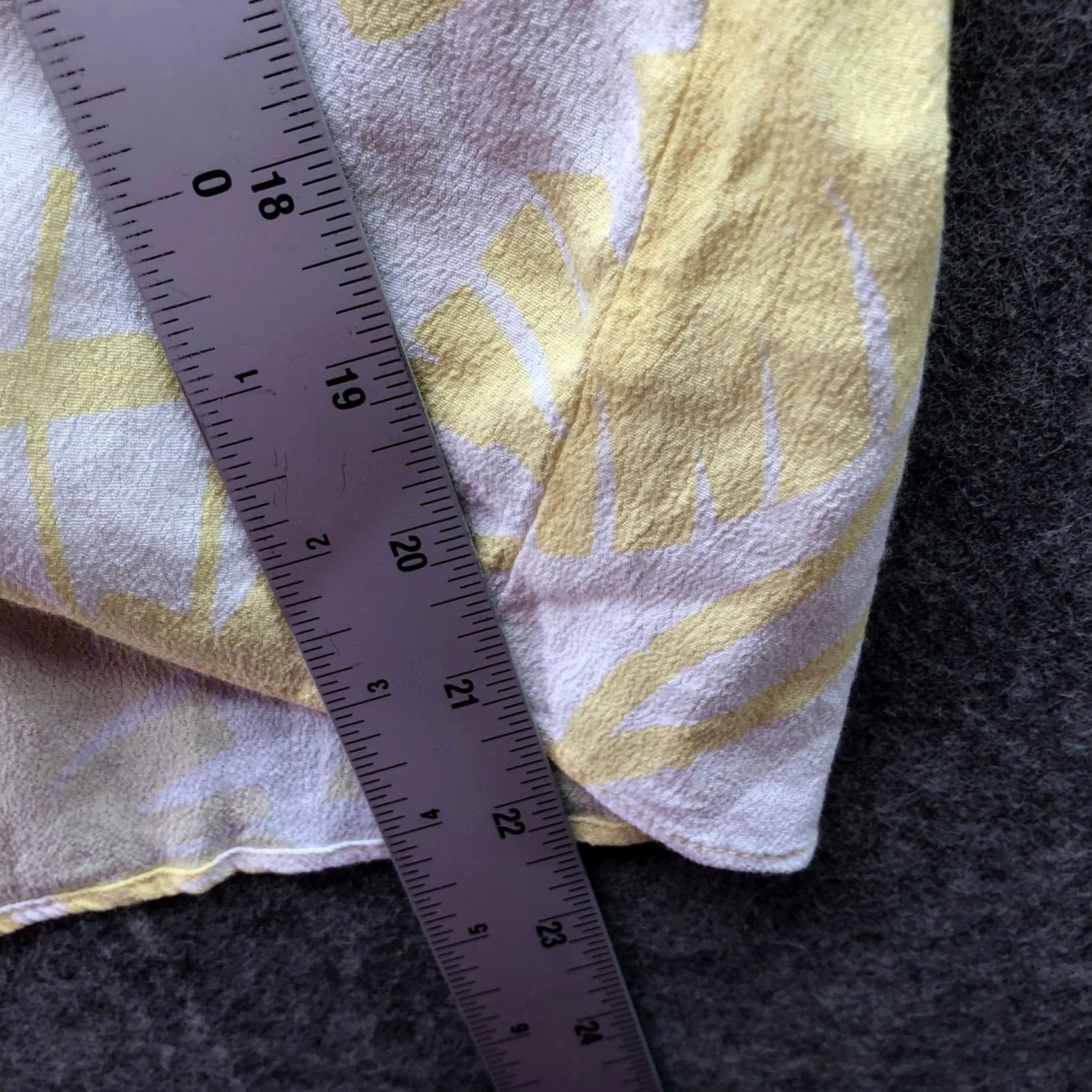 Vintage VINTAGE Wilfred Free Aritzia Palm Print Tie Front Top Womens L Yellow Hawaiian Tropical Size L / US 10 / IT 46 - 7 Thumbnail