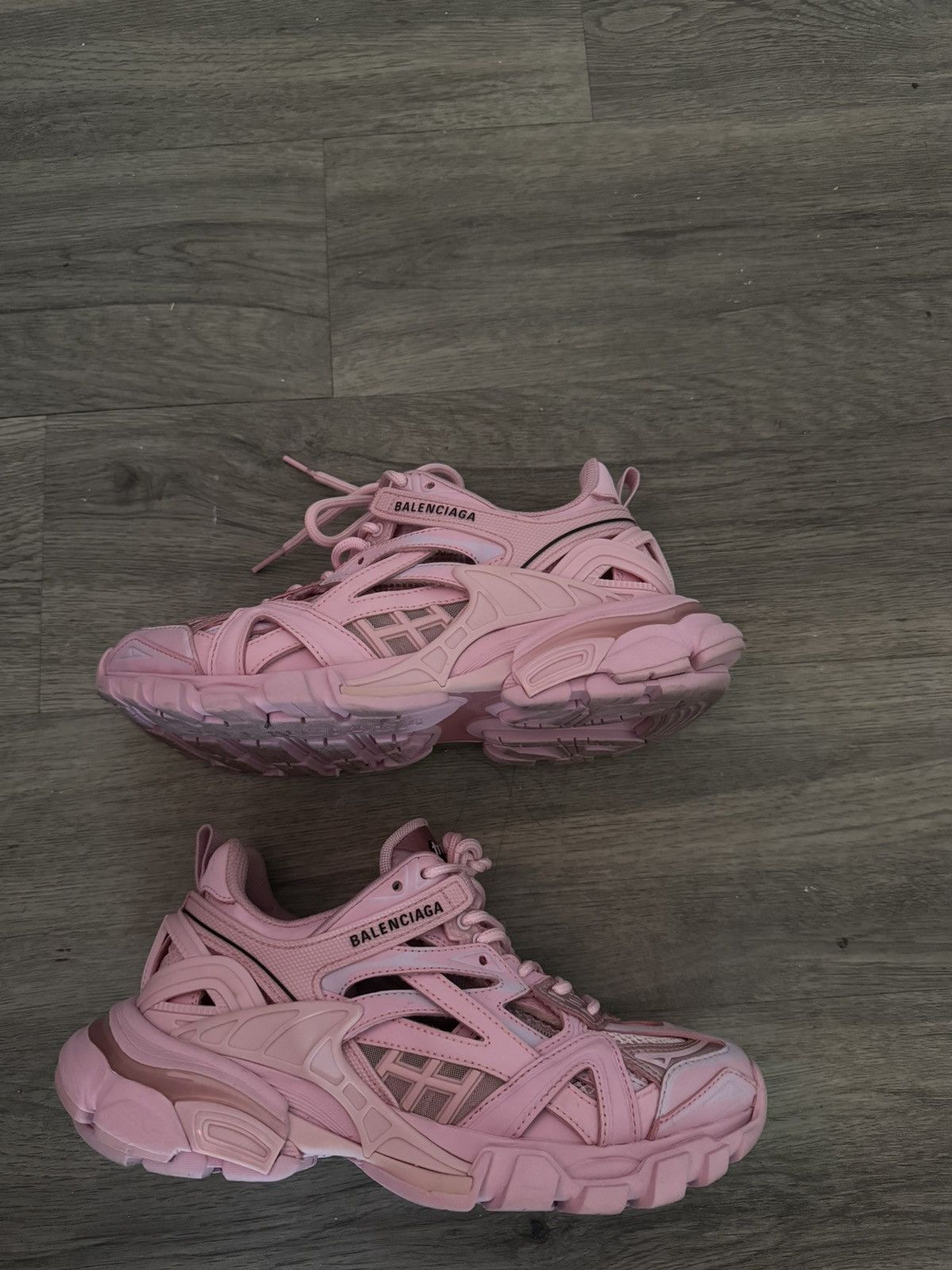 Balenciaga Balenciaga Pink Track Sneakers Women Size US 5 / IT 35 - 2 Thumbnail