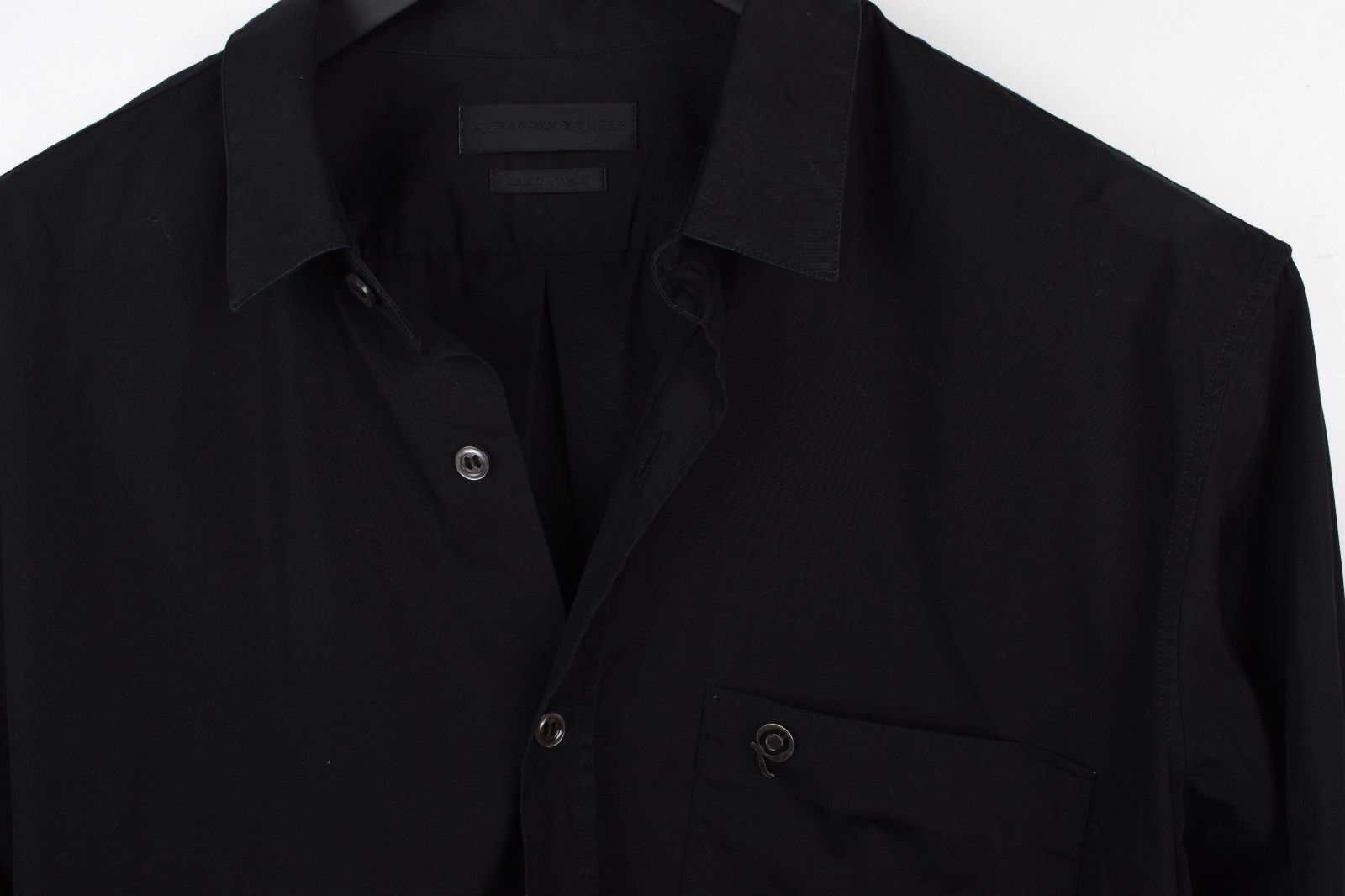 Alexander McQueen Alexander Mcqueen Men Shirt Size IT48-M/L Size US M / EU 48-50 / 2 - 3 Thumbnail