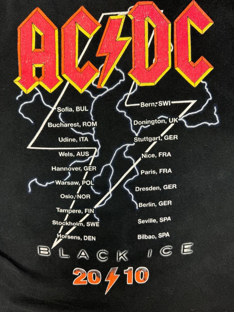 AC/DC World Tour "Black Ice" 2010 T Shirt Size US S / EU 44-46 / 1 - 3 Thumbnail