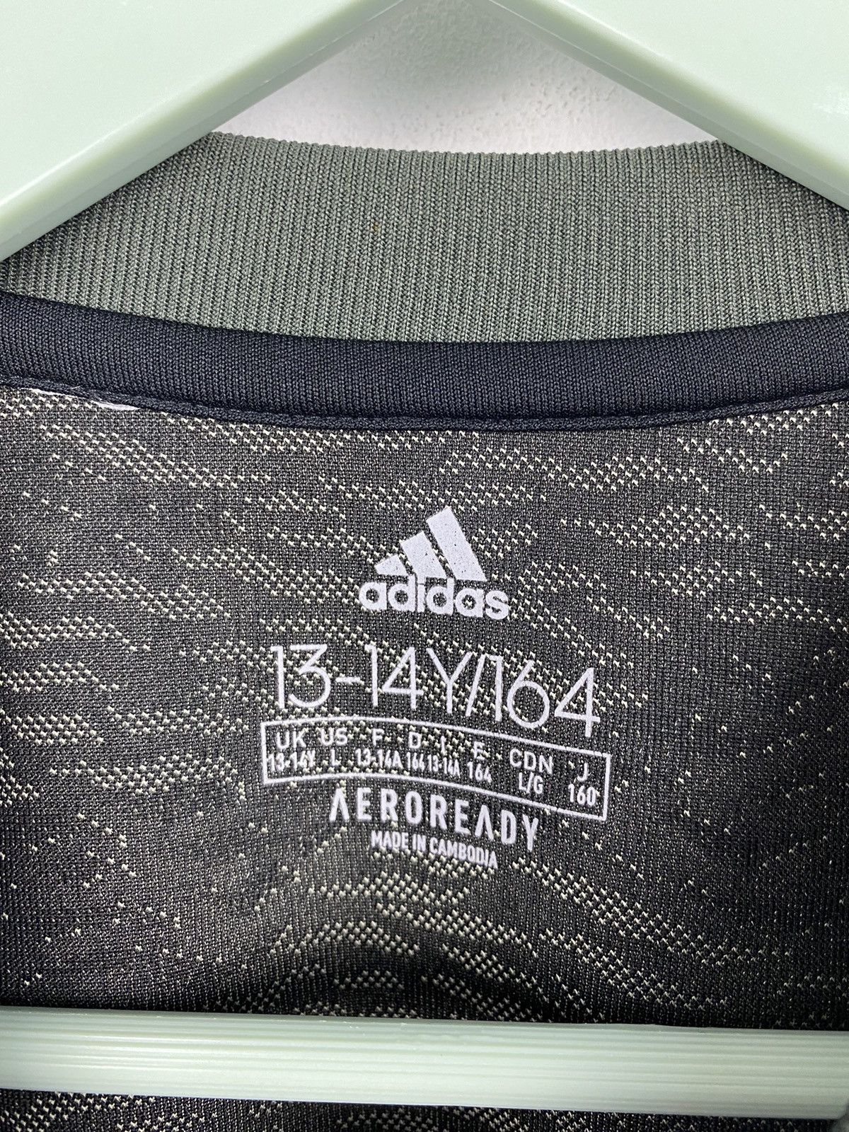 Adidas Manchester United 2020 2021 Away Soccer Jersey PSG Milan Size US XXS / EU 40 - 9 Thumbnail
