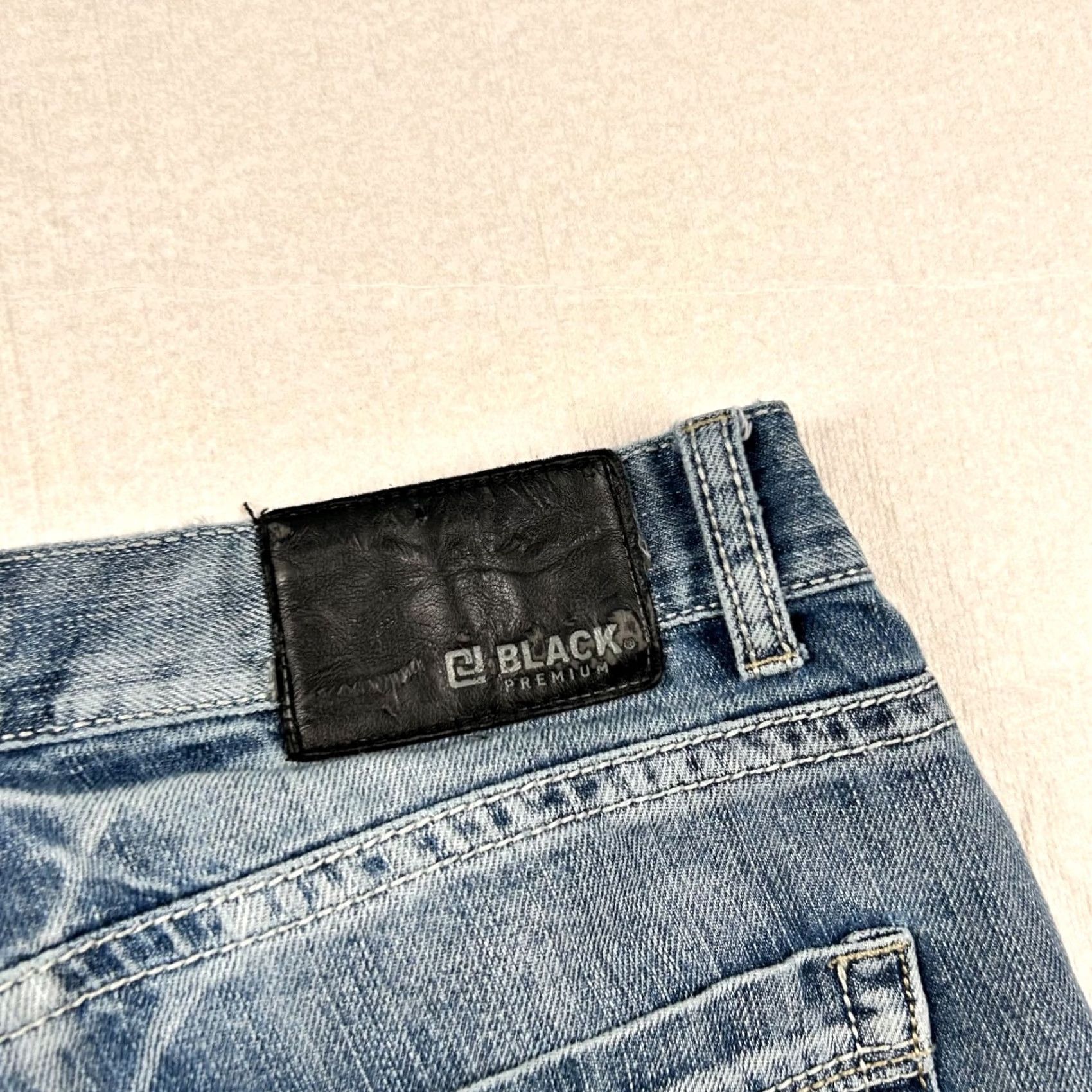 Buckle Black VINTAGE Buckle Black Jeans Mens 36x32 Bootcut Distressed Y2K Western Denim Cotton Blend Blue 5-Pocket Mens Boots Boy? Size US 36 / EU 52 - 7 Thumbnail