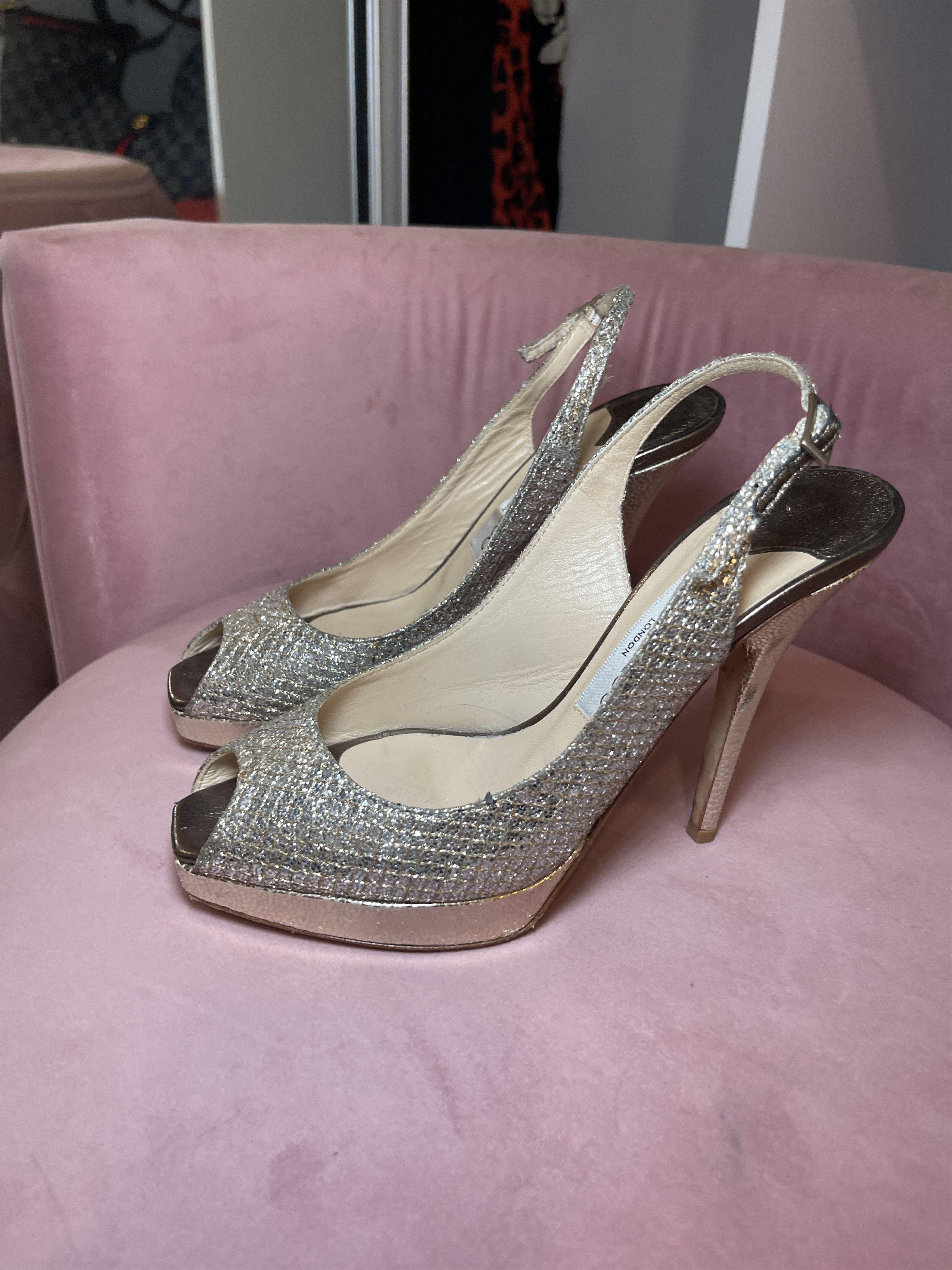 Jimmy Choo jimmy choo gold sparkle heel size 36.5 / 6.5 Size US 6.5 / IT 36.5 - 2 Thumbnail