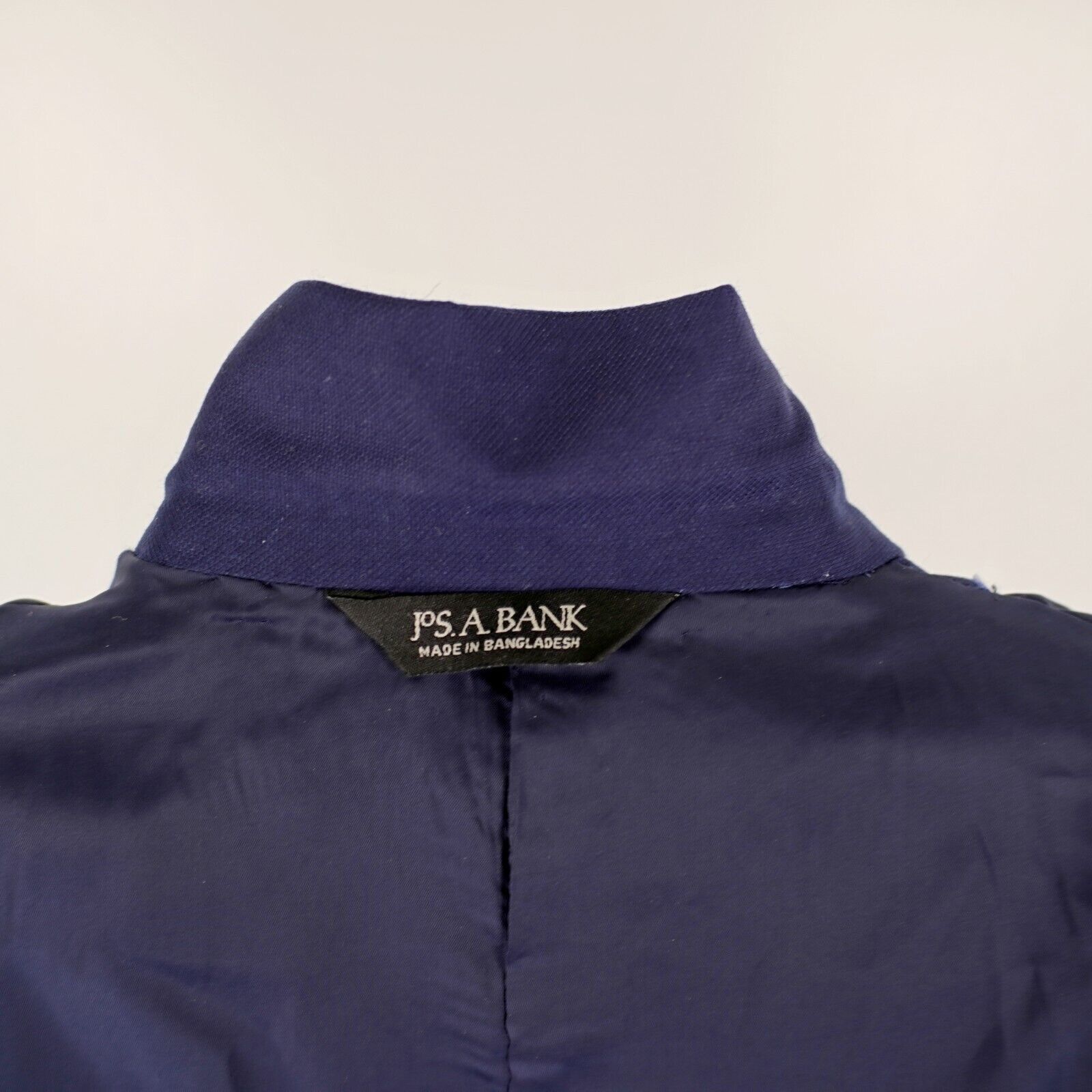 Jos. A. Bank Jos A Bank Traveler's Tailored Fit Wool 2 Button Blue Blazer Size 40R - 14 Thumbnail