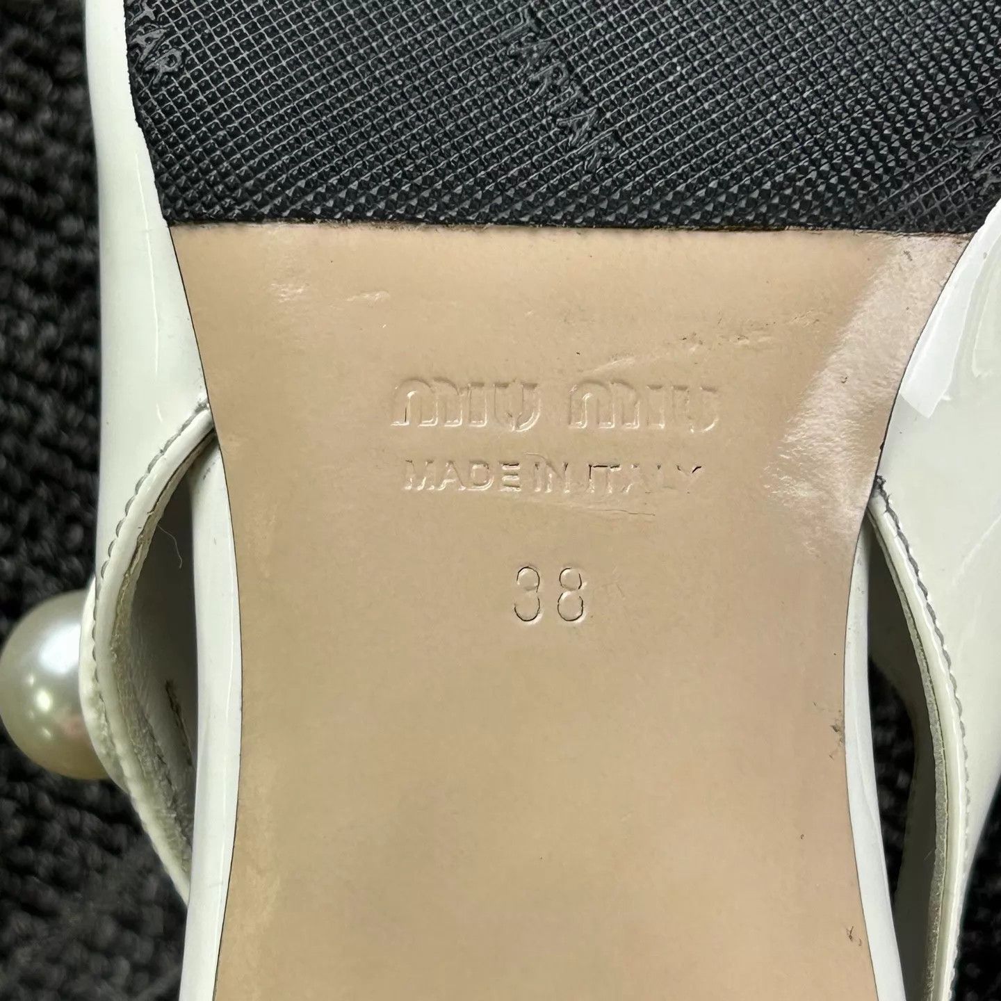 Miu Miu MIU MIU White Pearl Chain Mary Janes Size US 7.5 / IT 37.5 - 7 Thumbnail