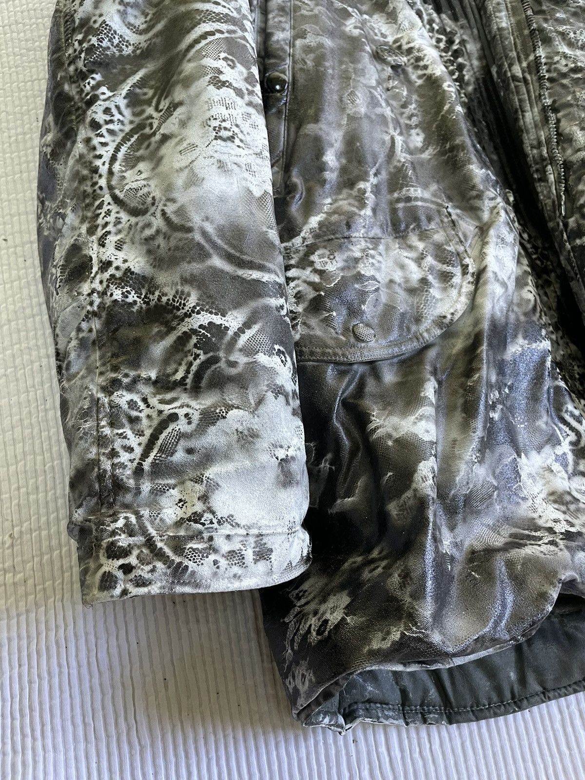 Handmade Heavy Parka in Floral Noir Size US L / EU 52-54 / 3 - 4 Thumbnail