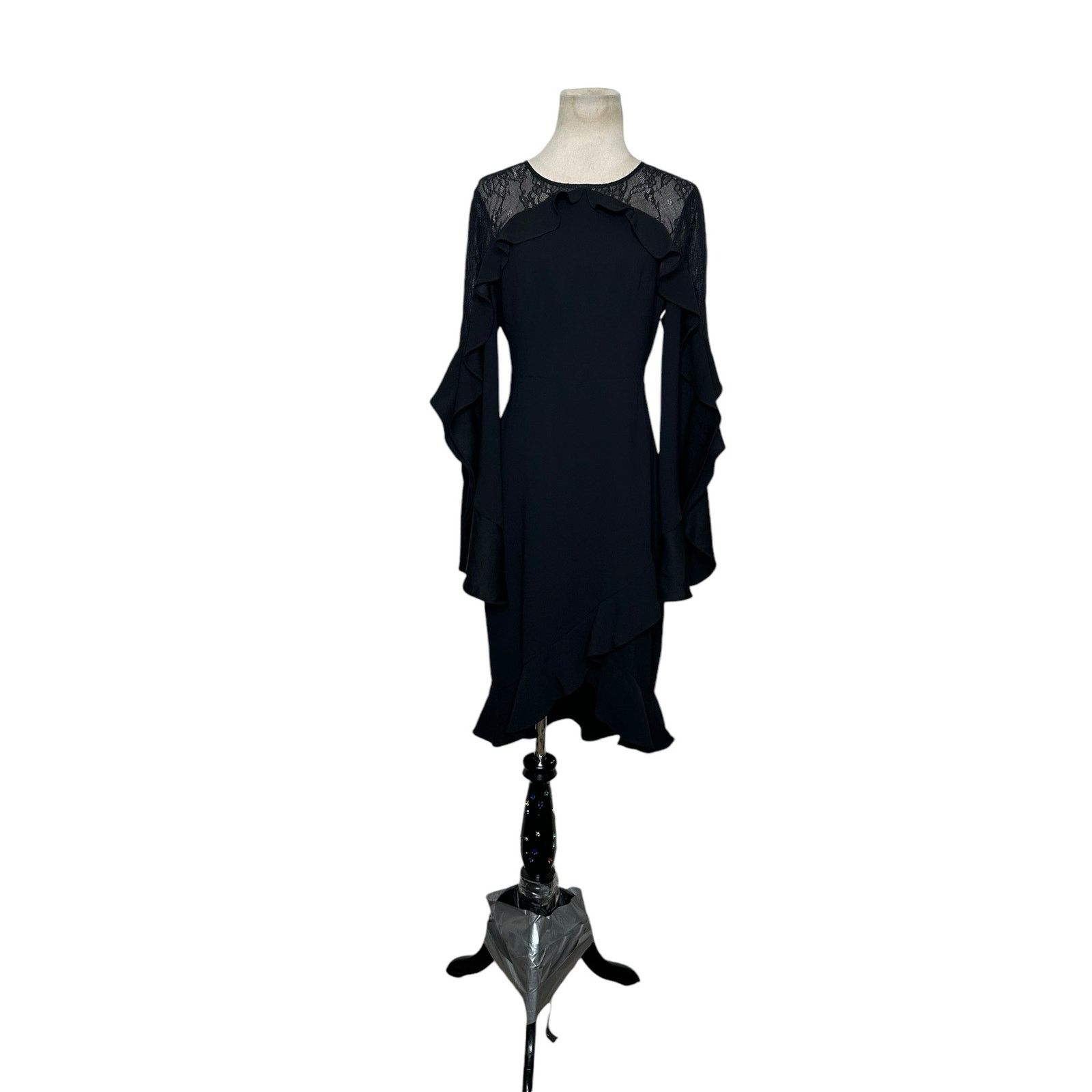 Bcbgmaxazria BCBGMAXAZRIA open back lace detail party dress size 4 Size S / US 4 / IT 40 - 15 Thumbnail