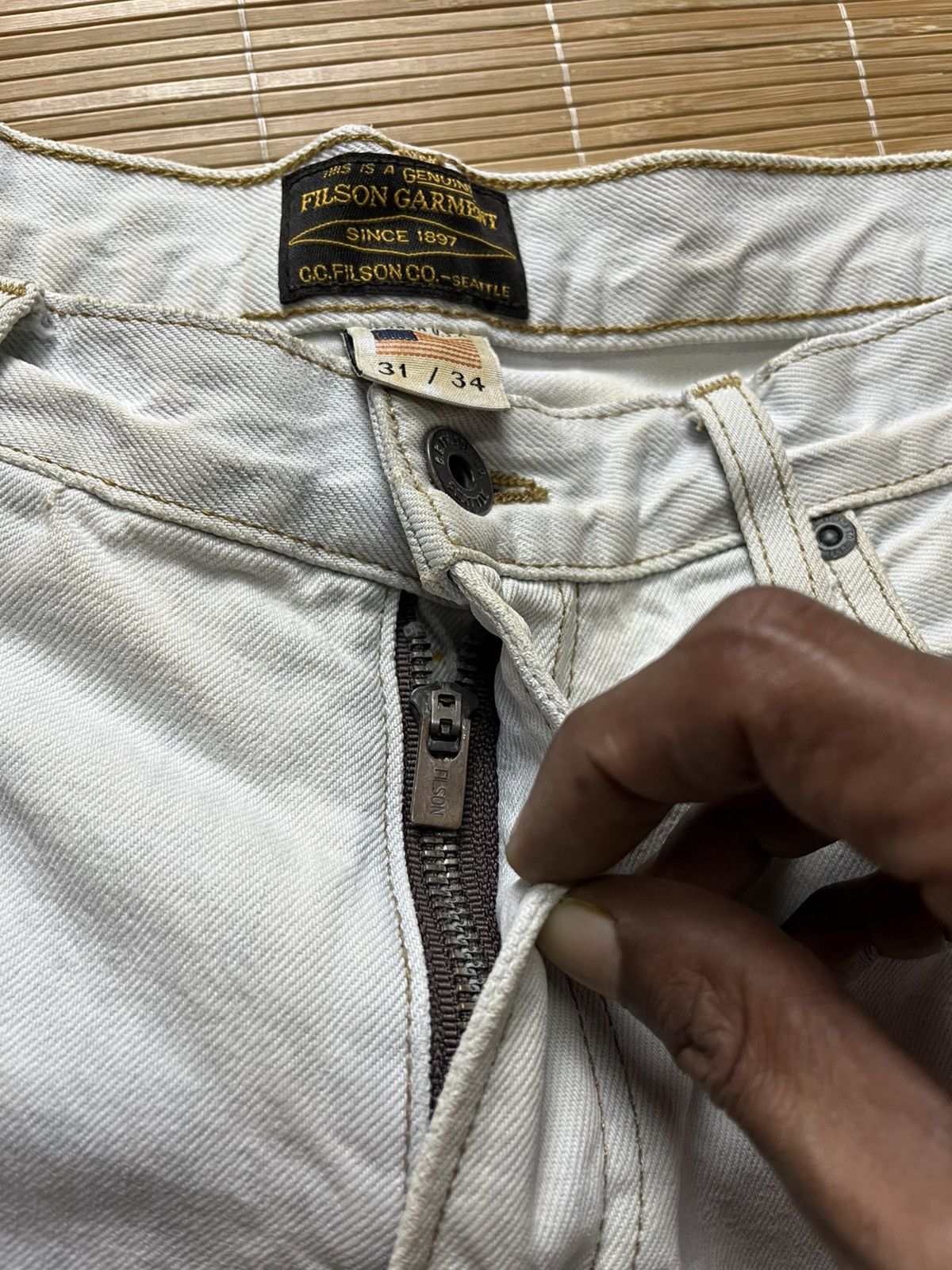 Filson Filson Garment indigo dyed denim paint spater Size US 33 - 6 Thumbnail