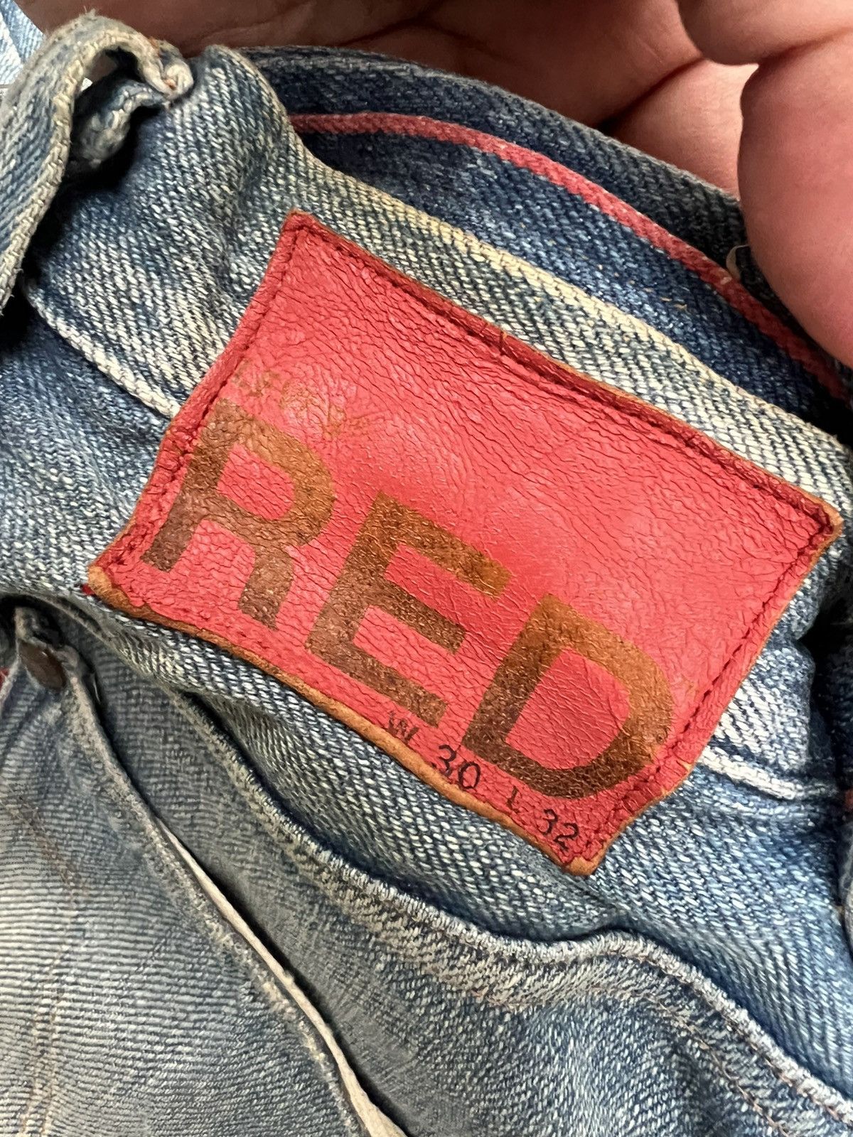 Levi's × Levi's Vintage Clothing VINTAGE LEVIS RED BUTTON NO.7 SELVEDGE DISTRESS JEAN Size US 30 / EU 46 - 22 Thumbnail