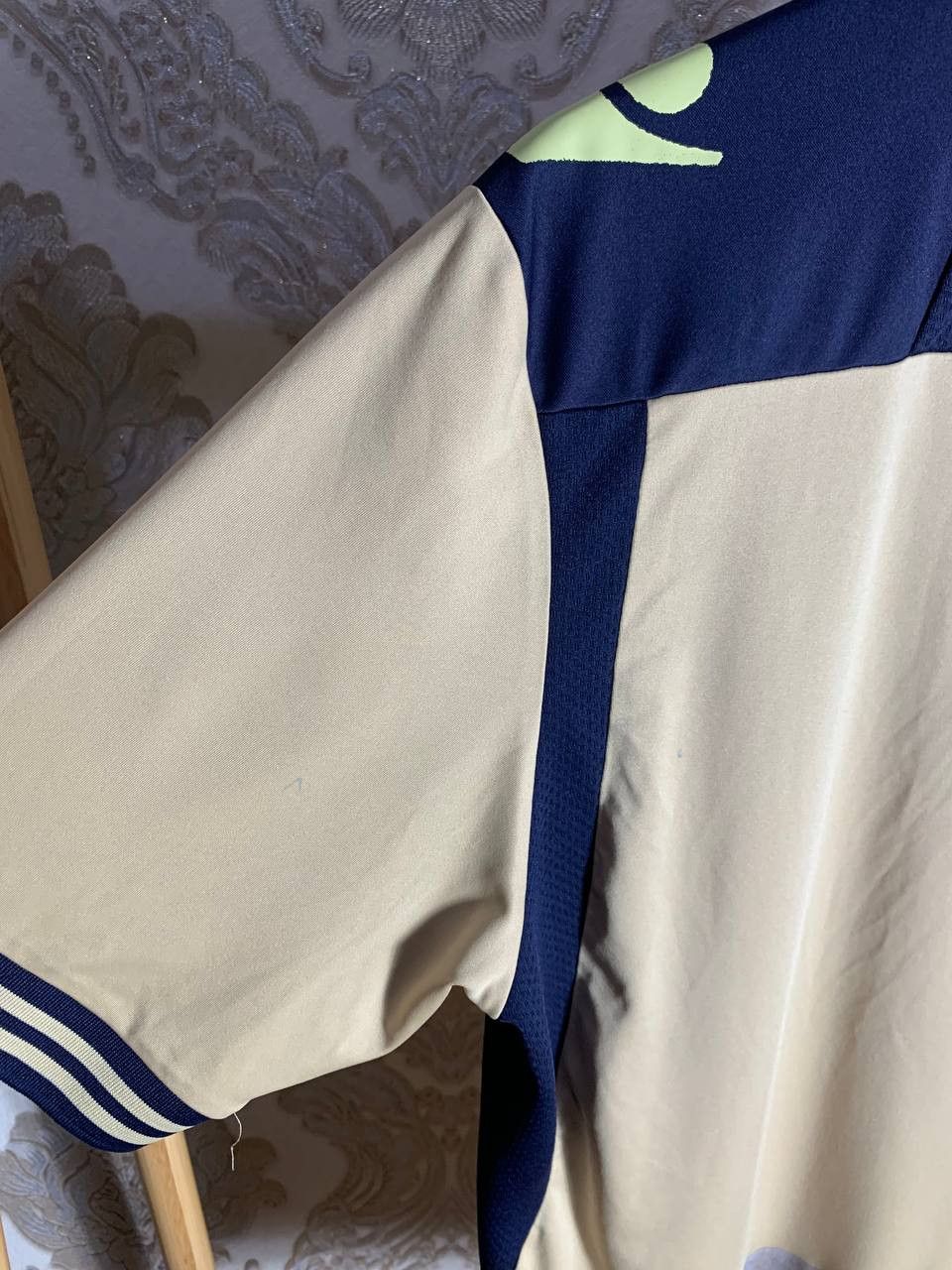 Vintage Very Rare Macron Fc Leeds United England Soccer Jersey 90s Size US L / EU 52-54 / 3 - 9 Thumbnail