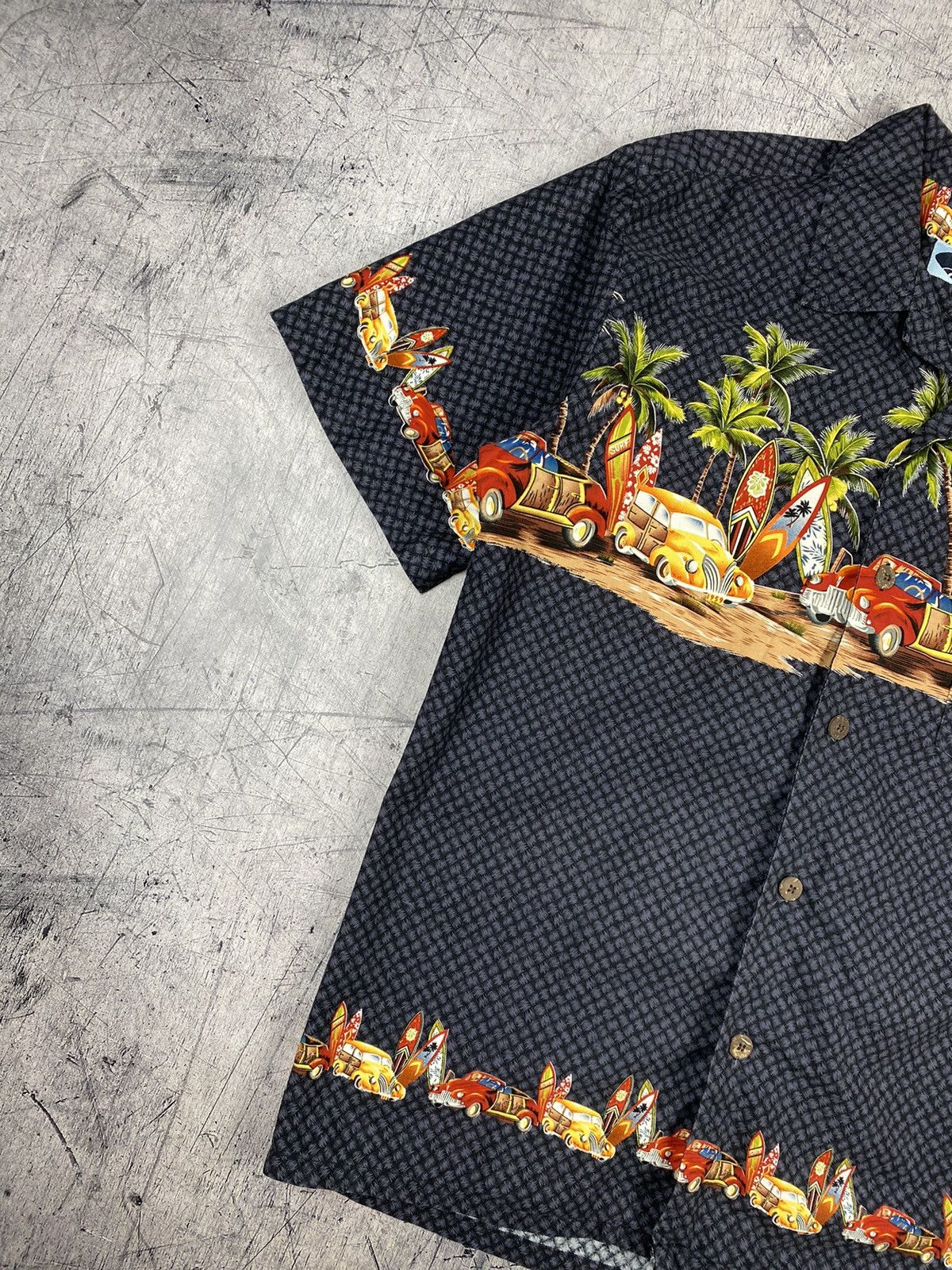 Vintage Vintage Boston Hawaii Crazy Shirt Button Up Size L Size US L / EU 52-54 / 3 - 3 Thumbnail