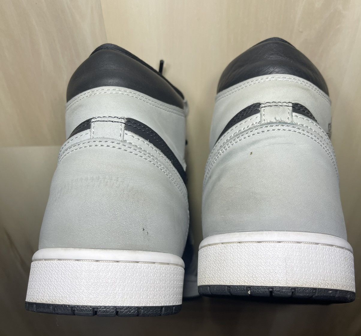 Jordan Brand Size 12 - Air Jordan 1 Retro OG High Shadow 2.0 Preowned Size US 12 / EU 45 - 6 Thumbnail