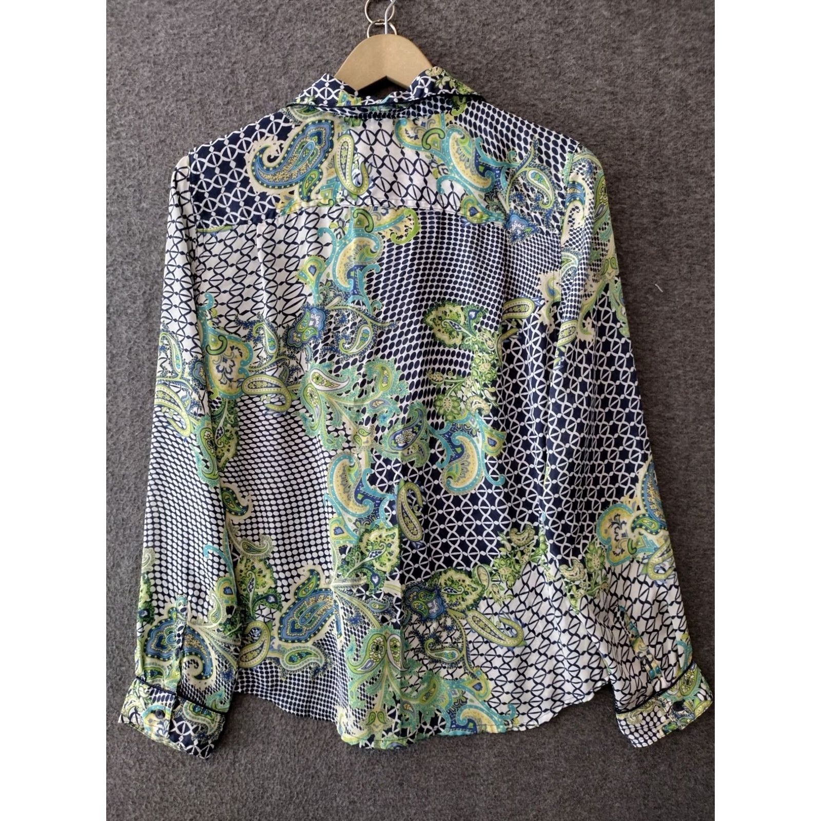 Liz Claiborne Liz Claiborne Shirt Blouse Women's PL Green/Blue Paisley Button Up Shirt Women Long Sleeve Casual Business Purple? Size L / US 10 / IT 46 - 2 Thumbnail