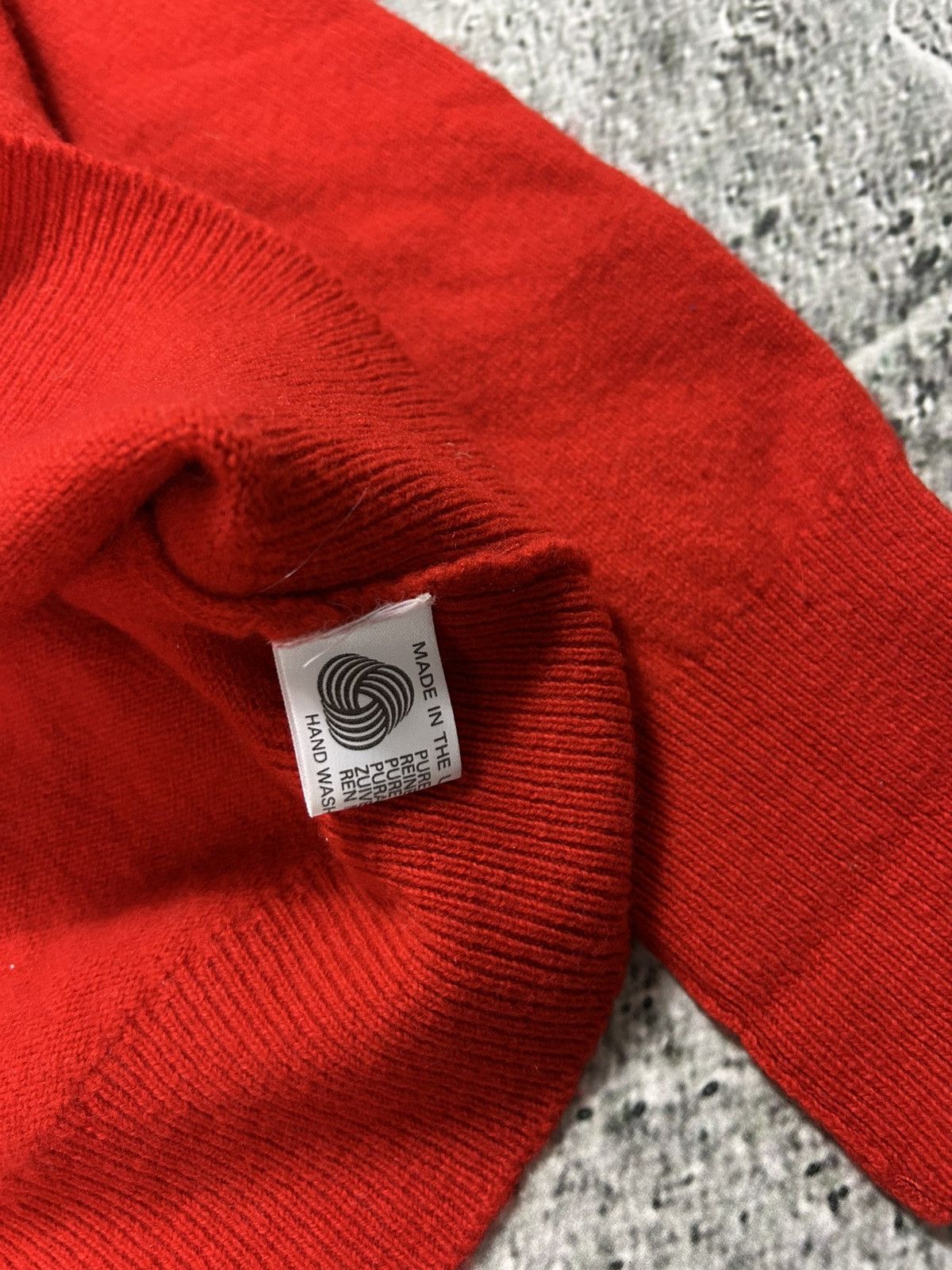 Burberry Burberrys vintage red sweater wool Size US M / EU 48-50 / 2 - 4 Thumbnail