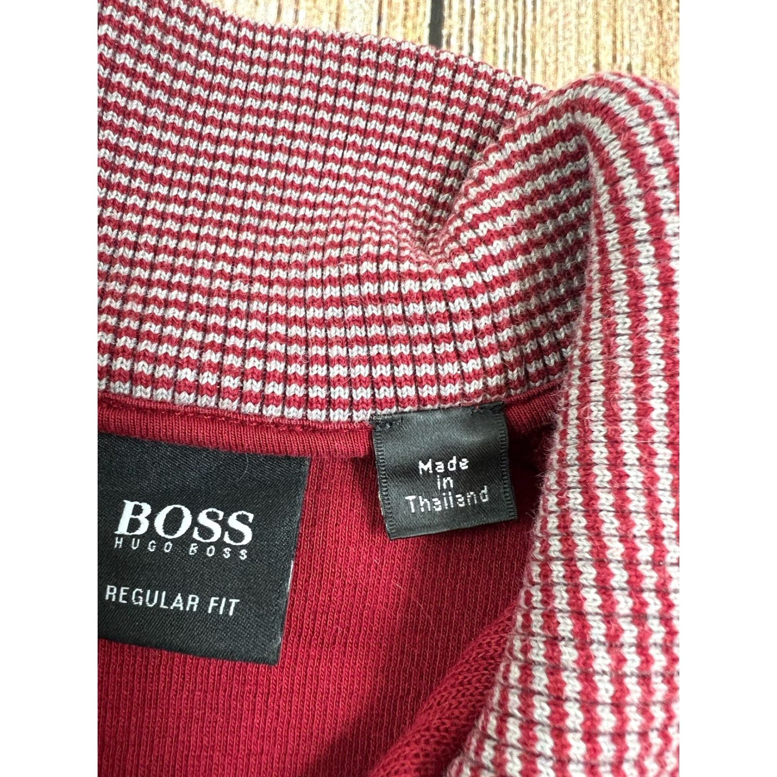 Hugo Boss HUGO BOSS Sweater Pullover Red Size L Distressed Mens Buttons 1/4 Snap Button Pullover - Pre owned Size US L / EU 52-54 / 3 - 7 Thumbnail