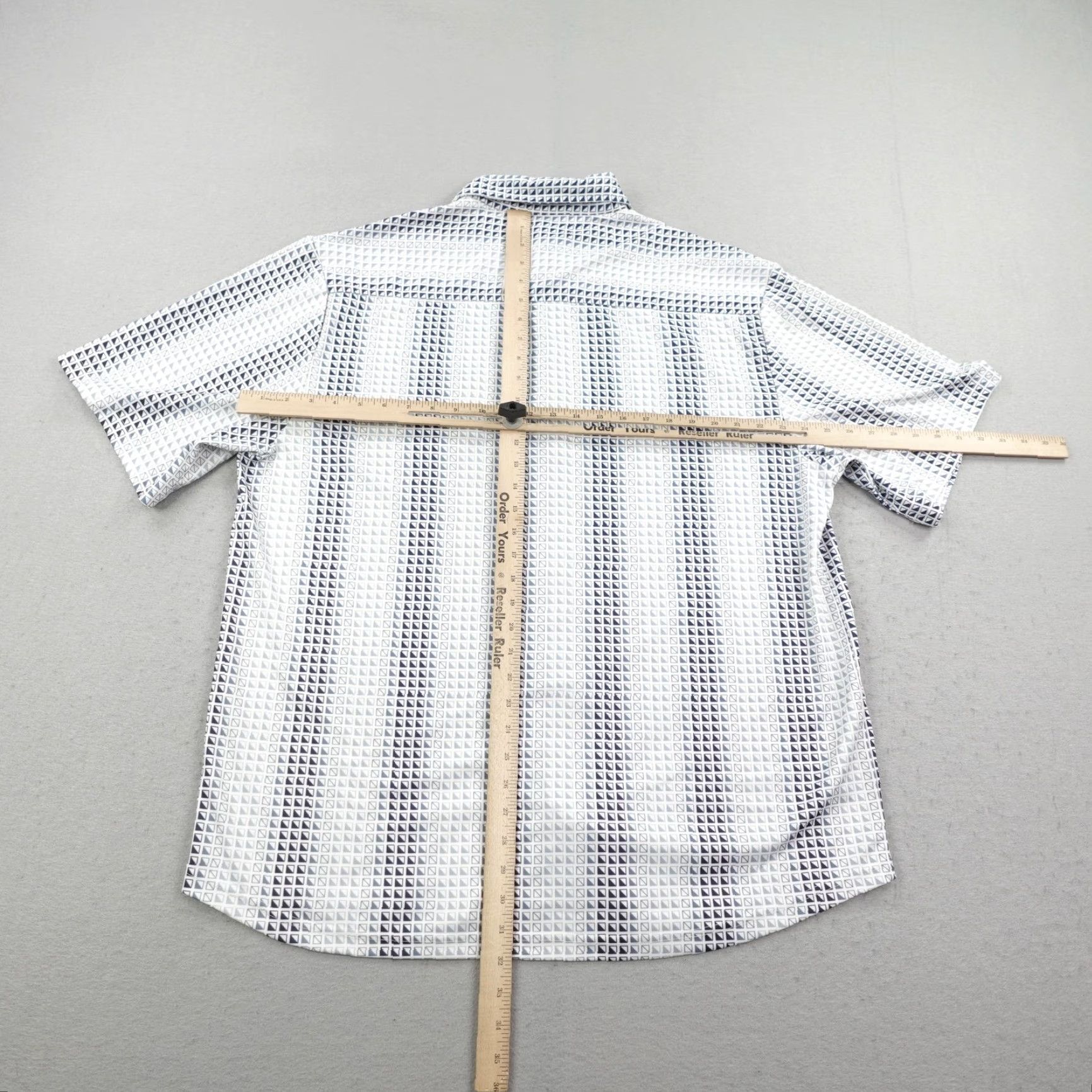 Billabong Vintage Billabong Shirt Mens XL Blue White Geometric Button Up Skate Surf Y2K Size US XL / EU 56 / 4 - 5 Thumbnail