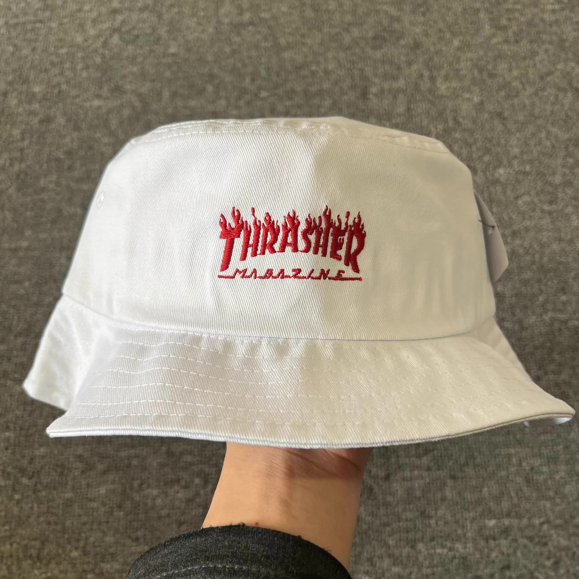 Thrasher THRASHER Flame Logo Embroidered Bucket Hat Q7 Size ONE SIZE - 1 Thumbnail