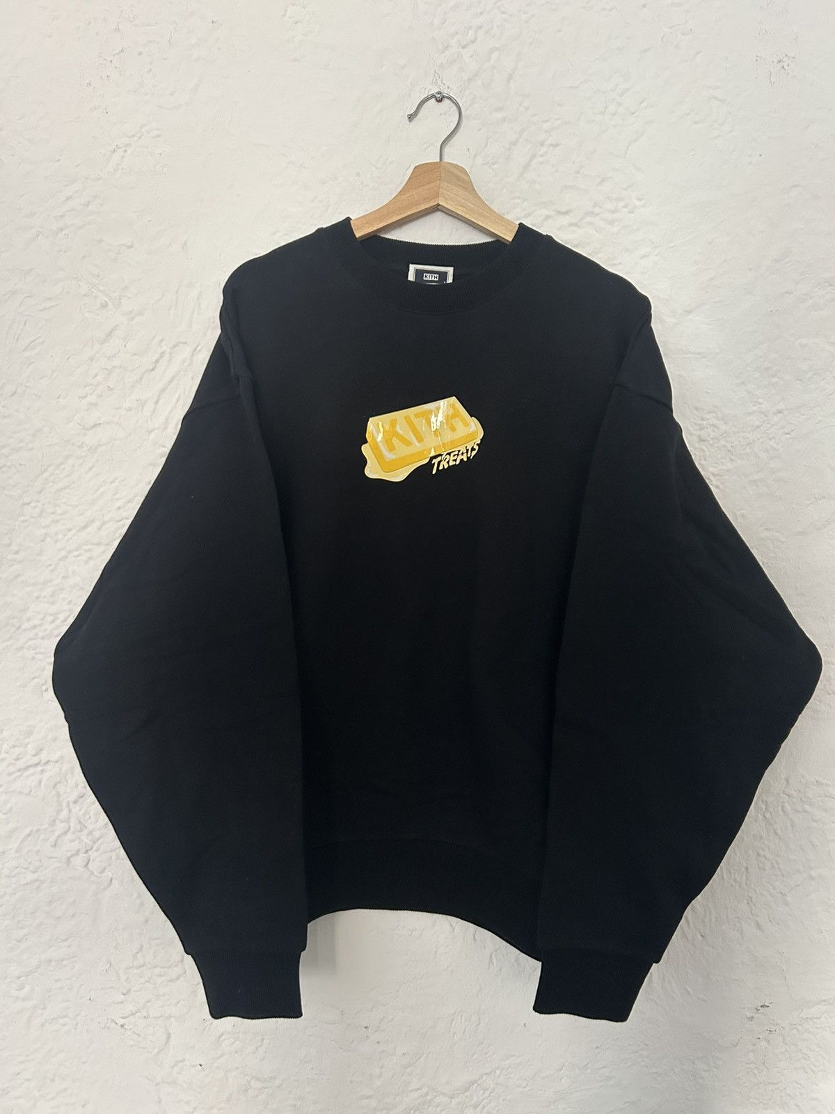 Kith Treats Waffle Butter Nelson Crewneck - Black