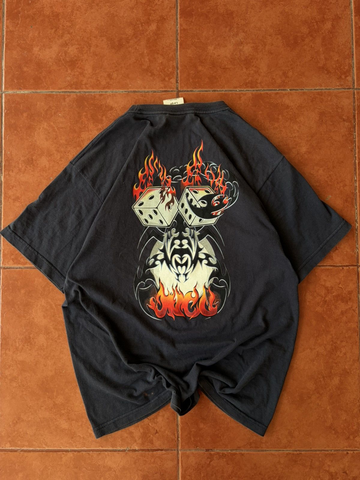 JNCO Vintage jnco flamed dice tee Size US L / EU 52-54 / 3 - 3 Thumbnail