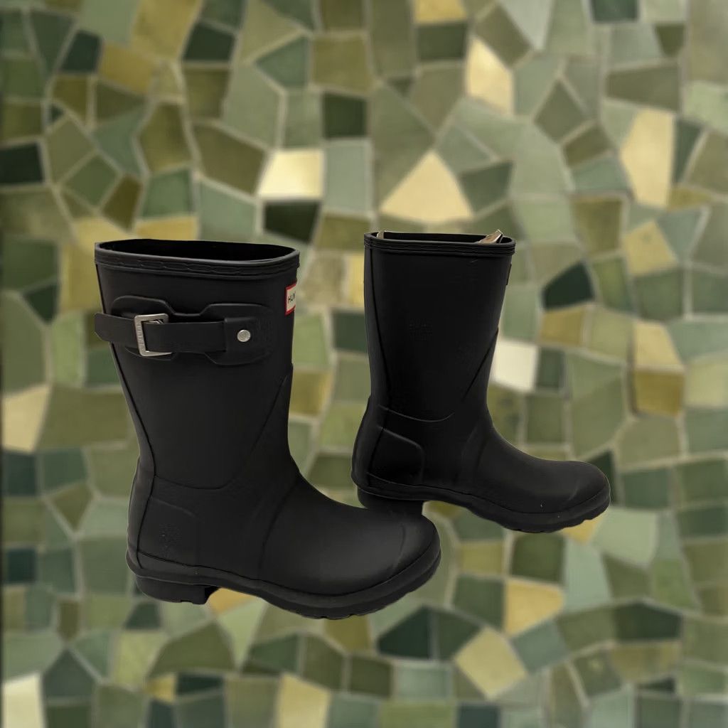Hunter VINTAGE Hunter Original Short Rain Black Women's Boot Size 6 Size 28" / US 6 / IT 42 - 1 Thumbnail
