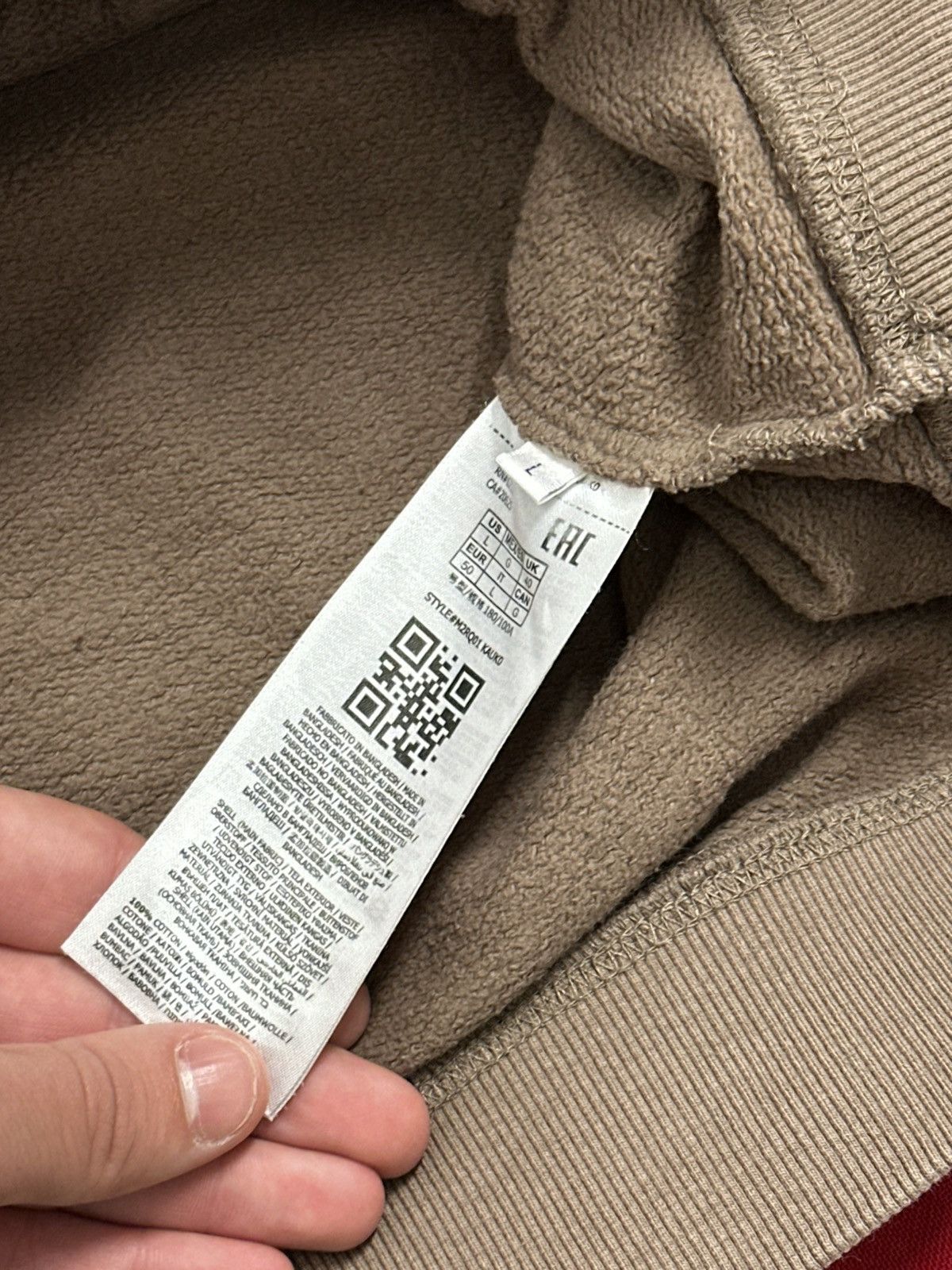 Guess Guess big logo hoodie Size US L / EU 52-54 / 3 - 8 Thumbnail