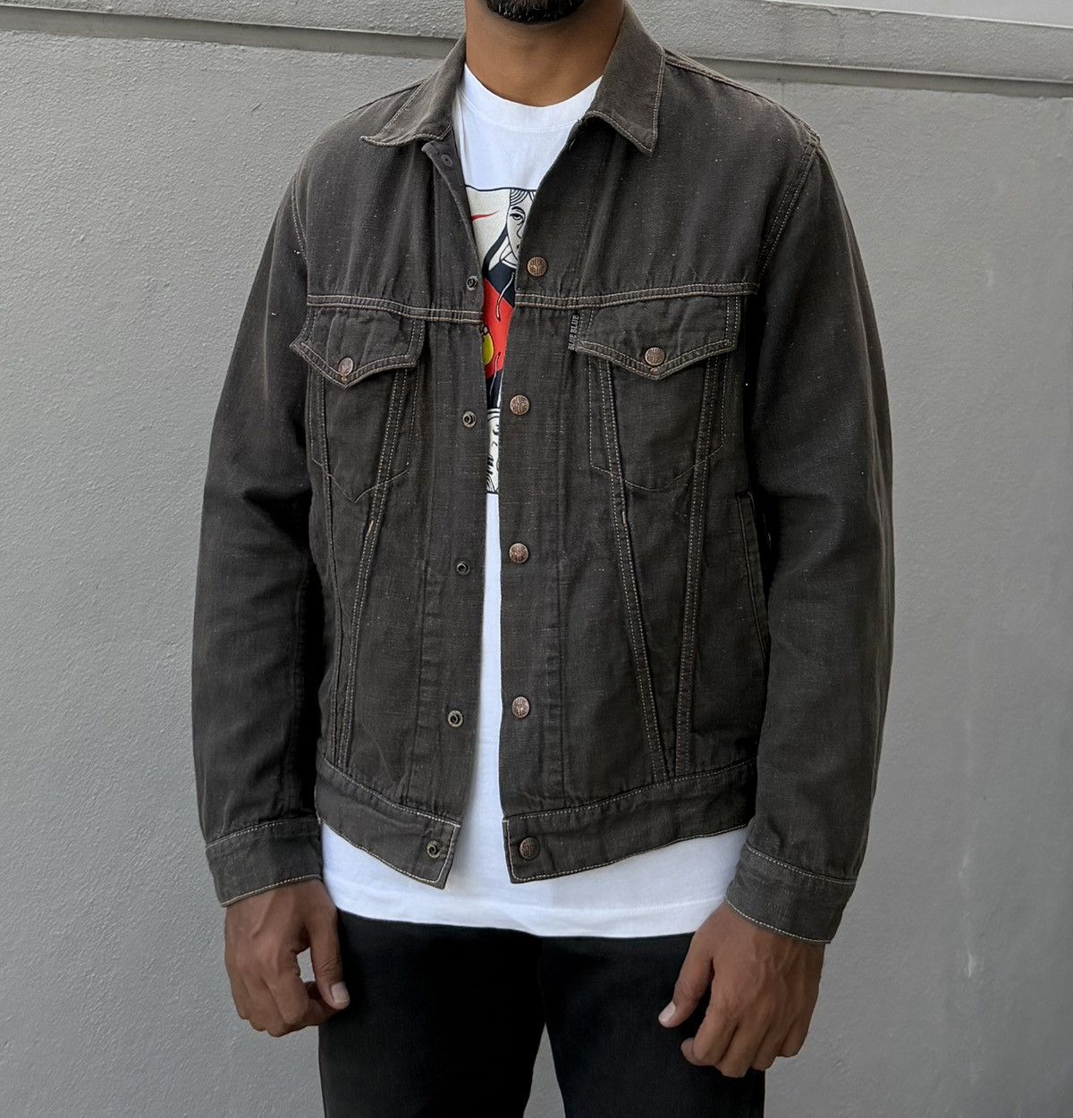 Blue Blue Japan Vintage Blue Blue Japan Denim Trucker Jacket Size US L / EU 52-54 / 3 - 2 Thumbnail