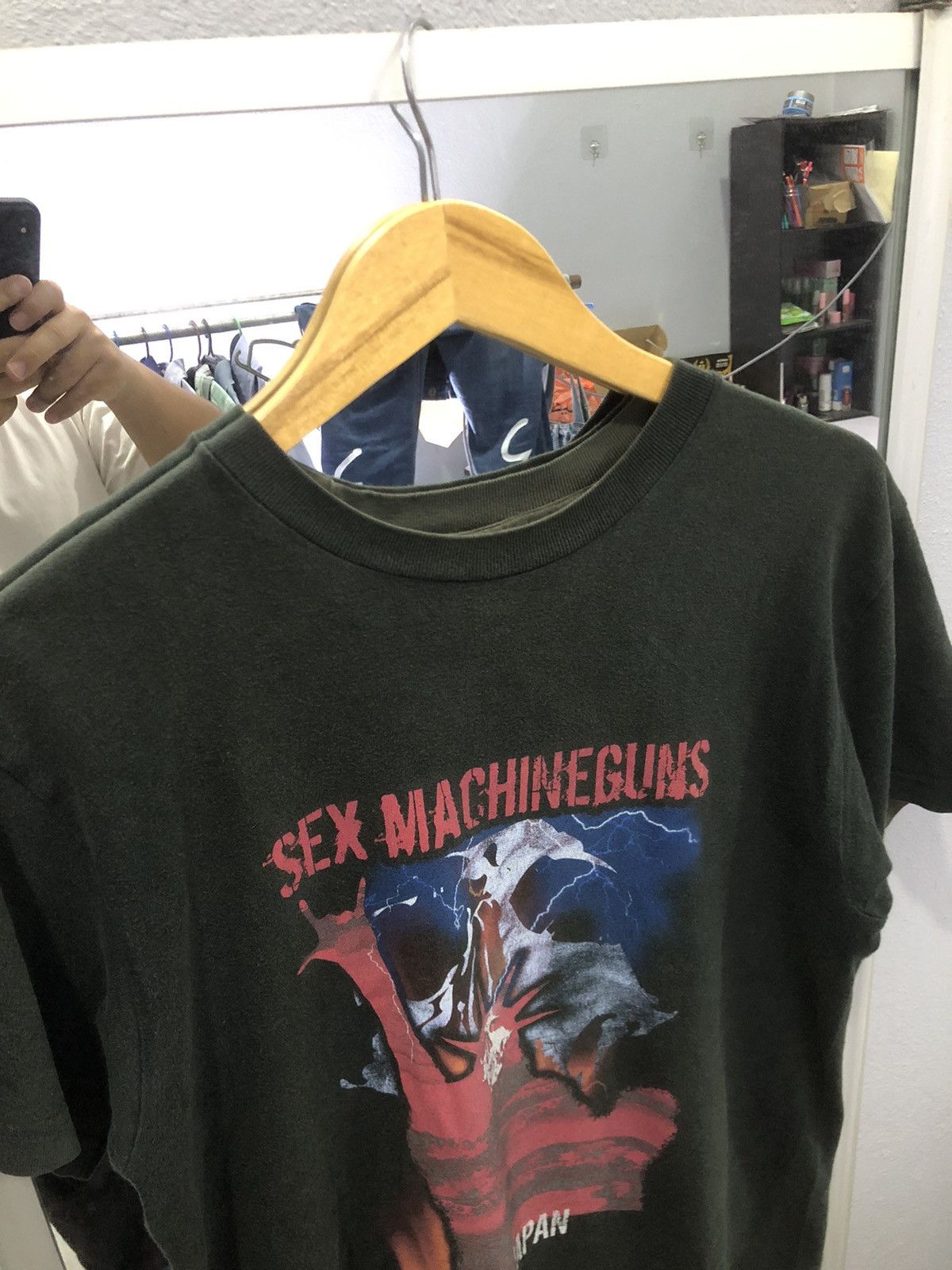 Band Tees SEX MACHINEGUNS Live in Japan Tour Tee Size US M / EU 48-50 / 2 - 4 Thumbnail