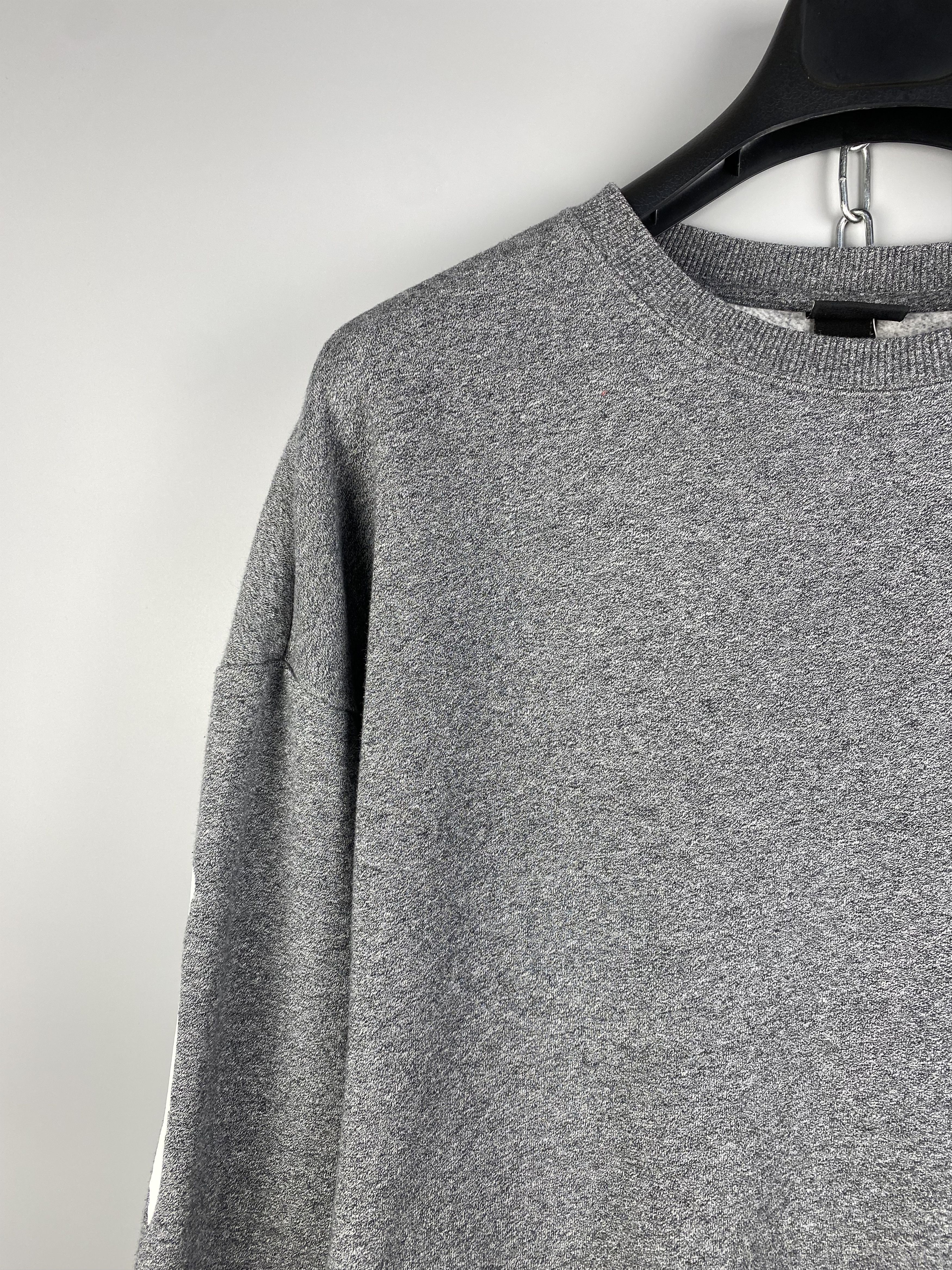 H&M The Weekend XO Big Logo Sweatshirt Jumper Size US M / EU 48-50 / 2 - 5 Thumbnail